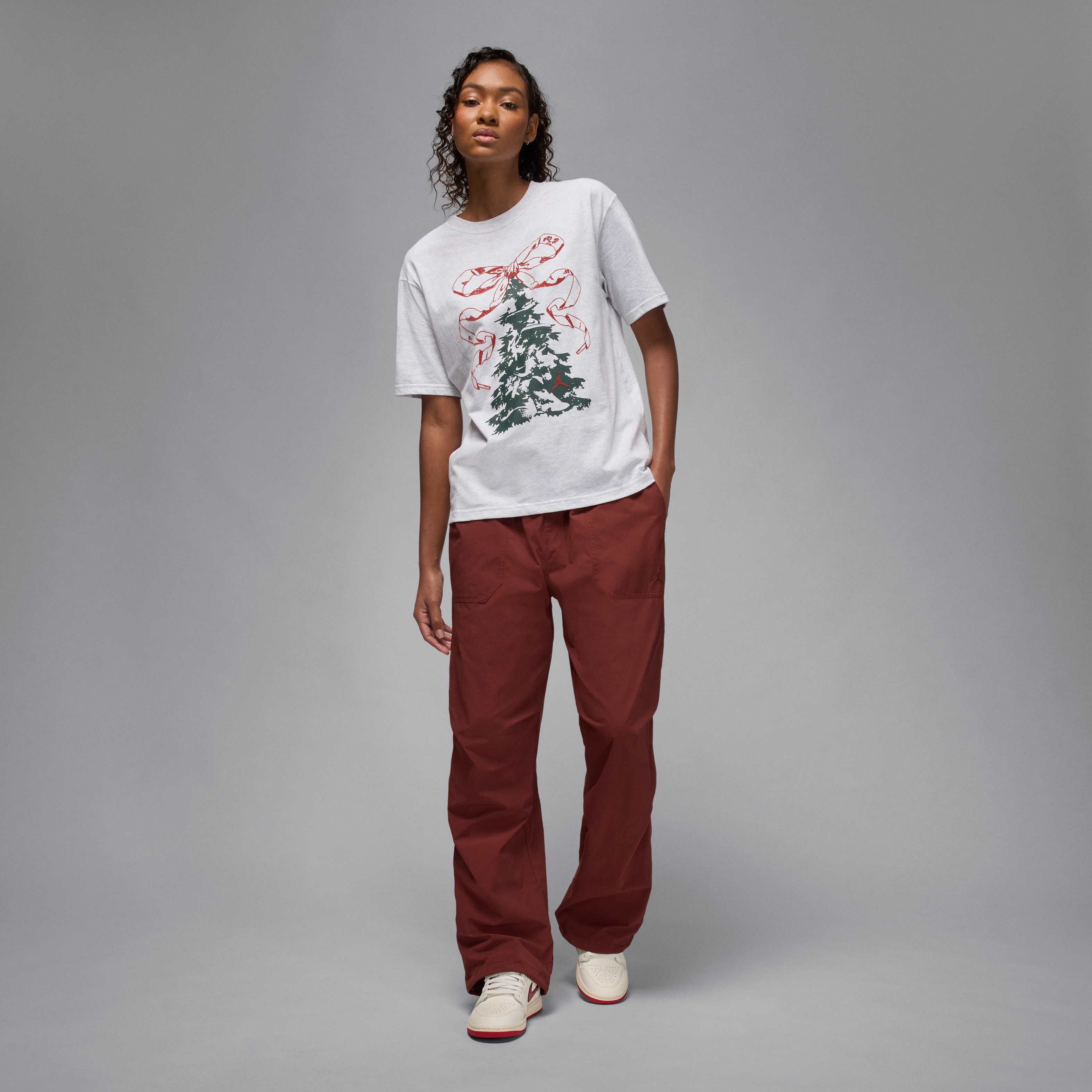 Jordan Brooklyn image number 4