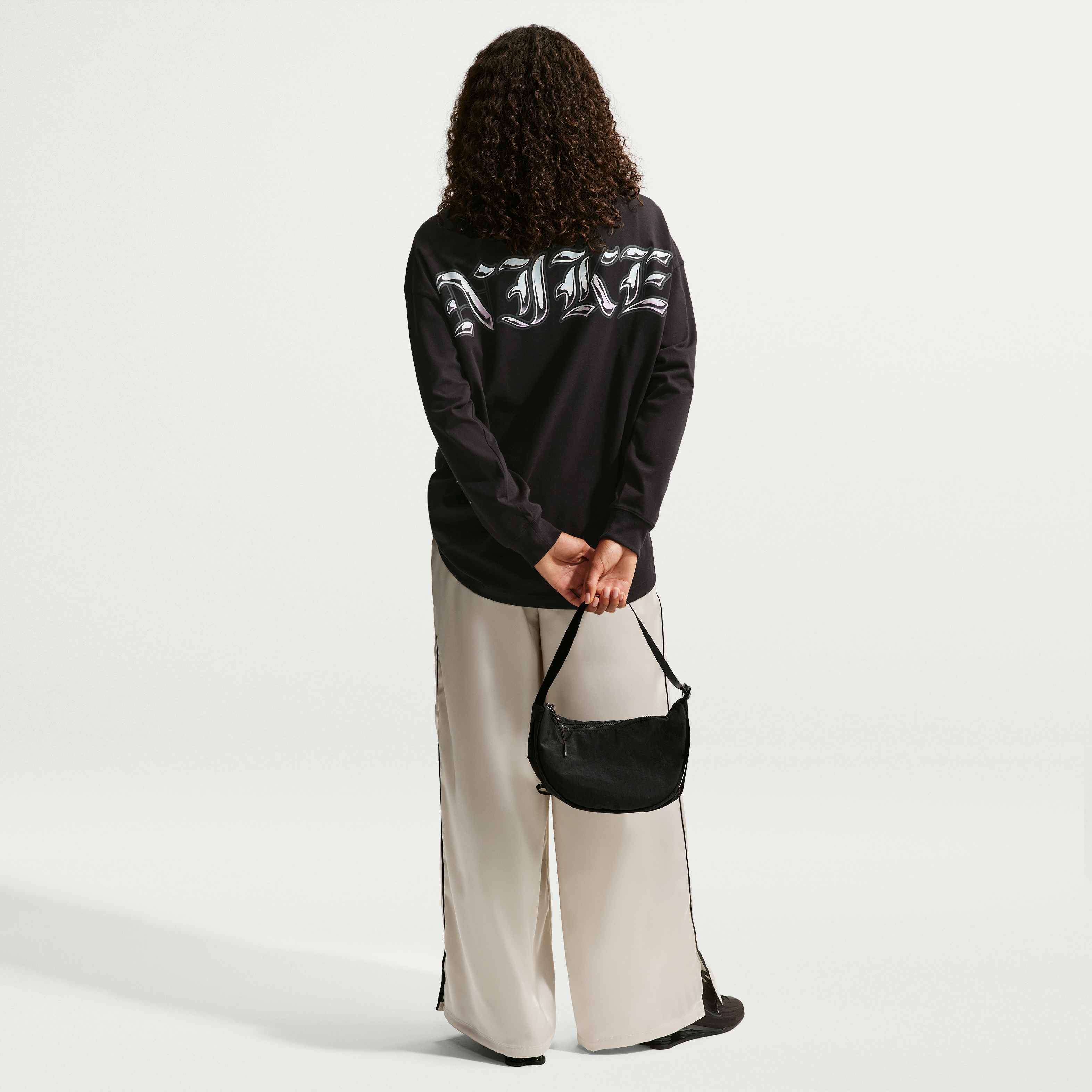 نايكي سبورتسوير image number 4