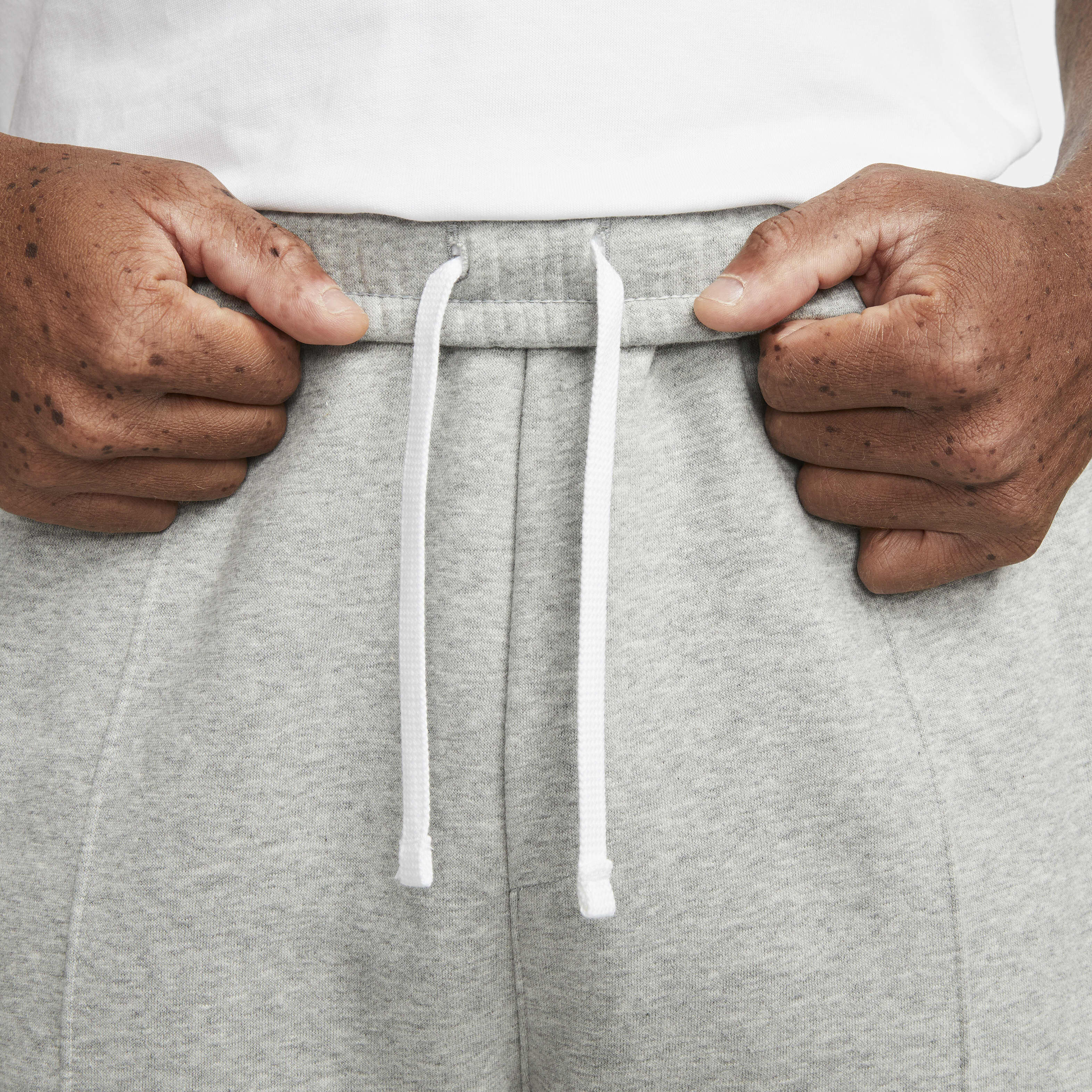 Nike Club Fleece image number 3