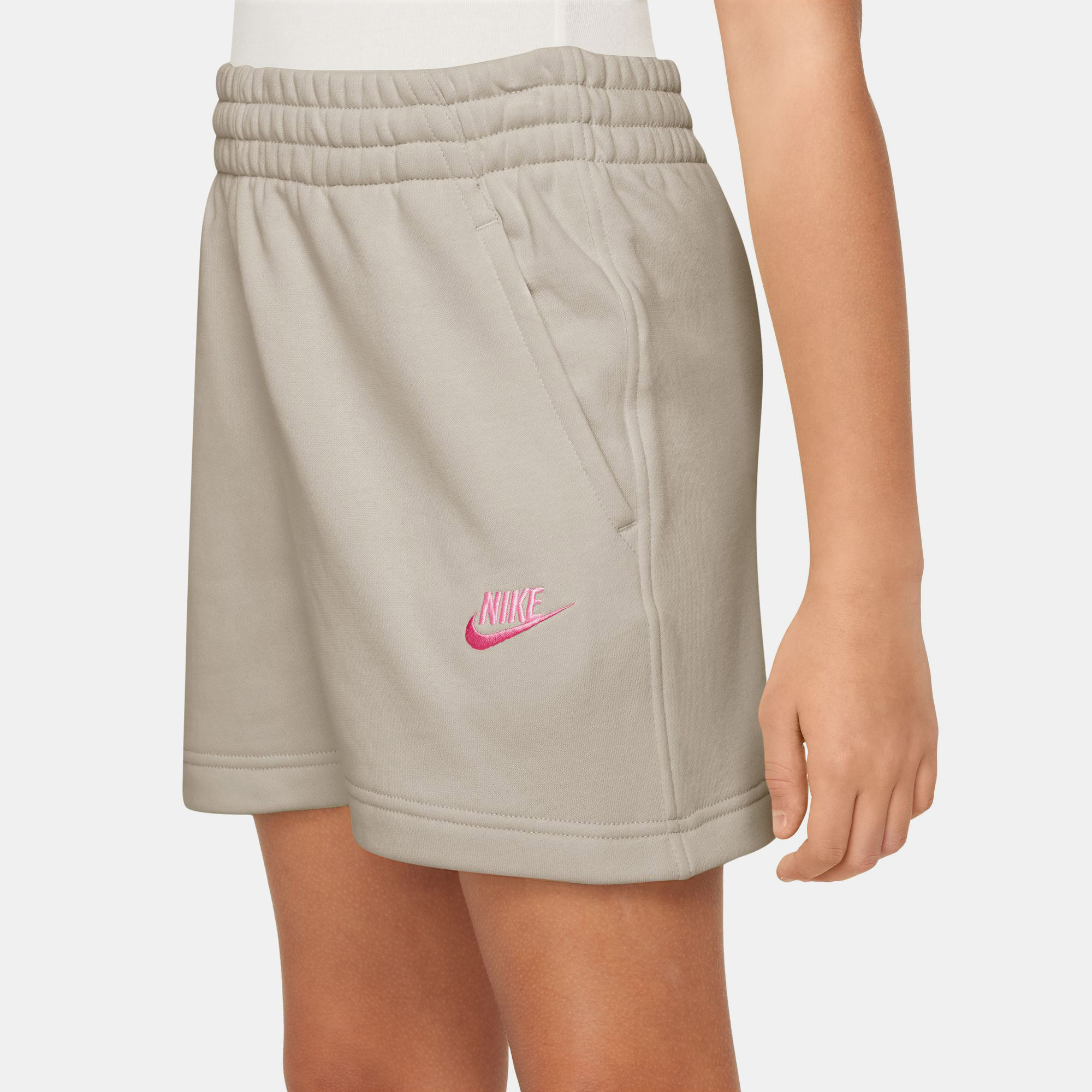 نايكي سبورتسوير كلوب فليس image number 2