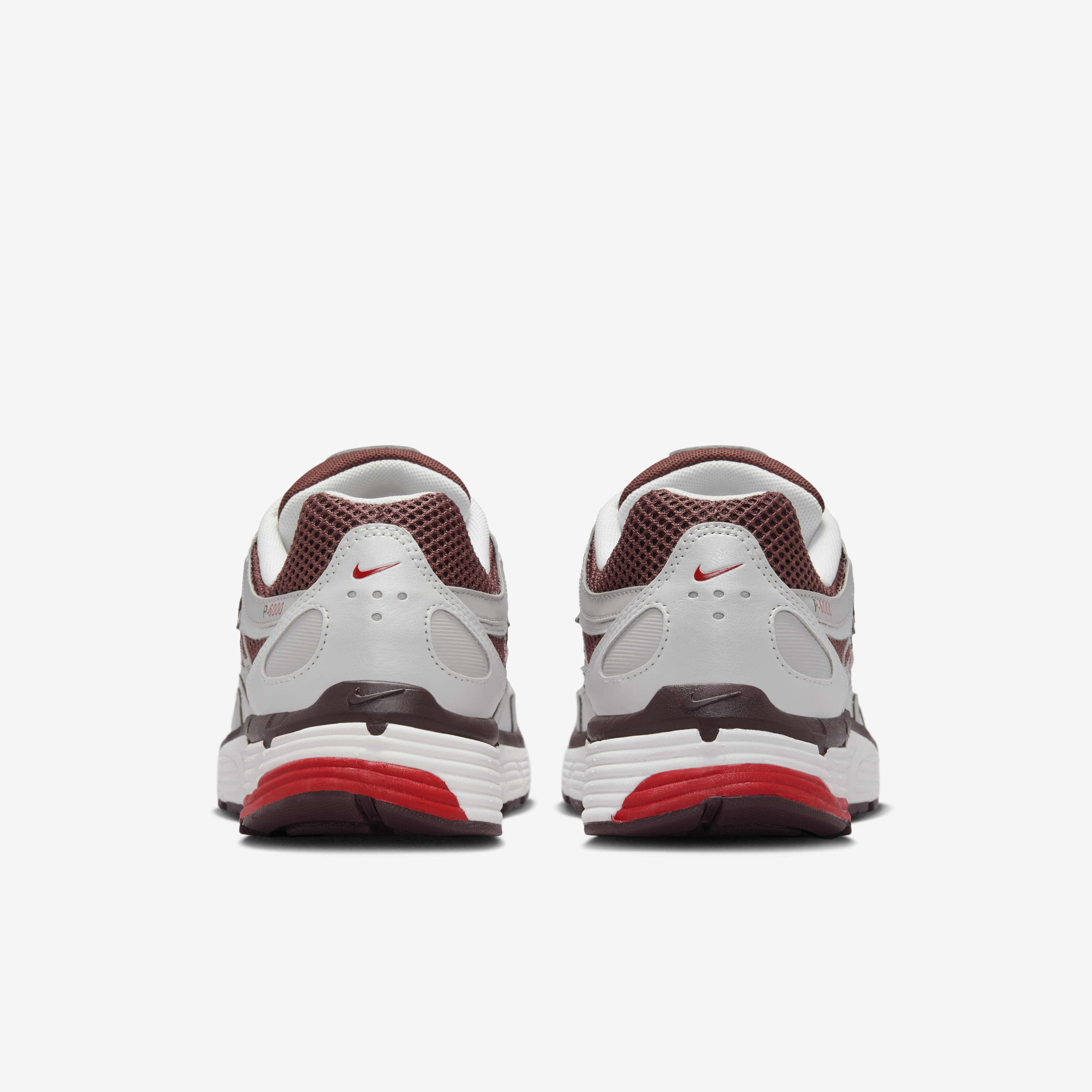 Nike p 6000 39 top