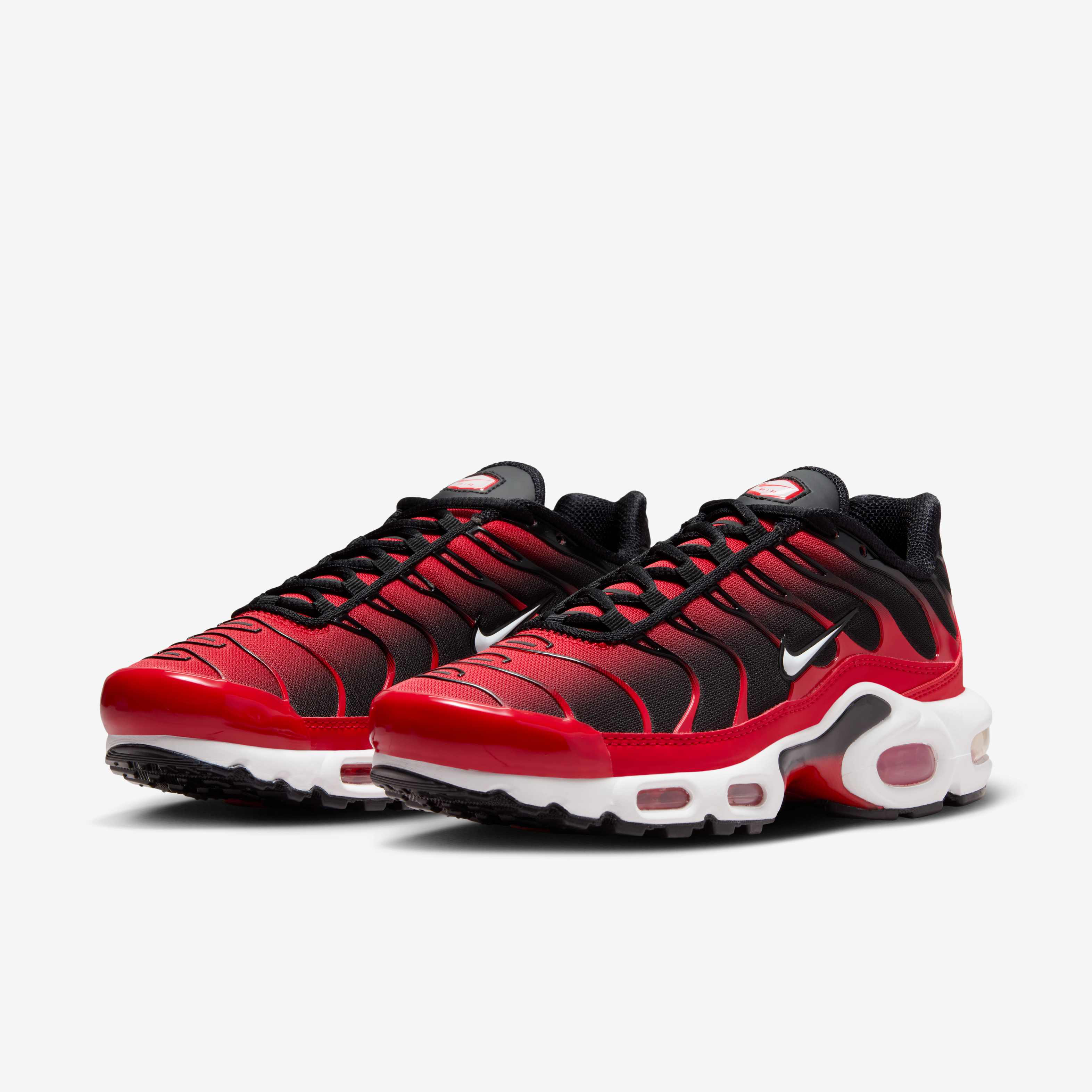 Nike Air Max Plus image number 4