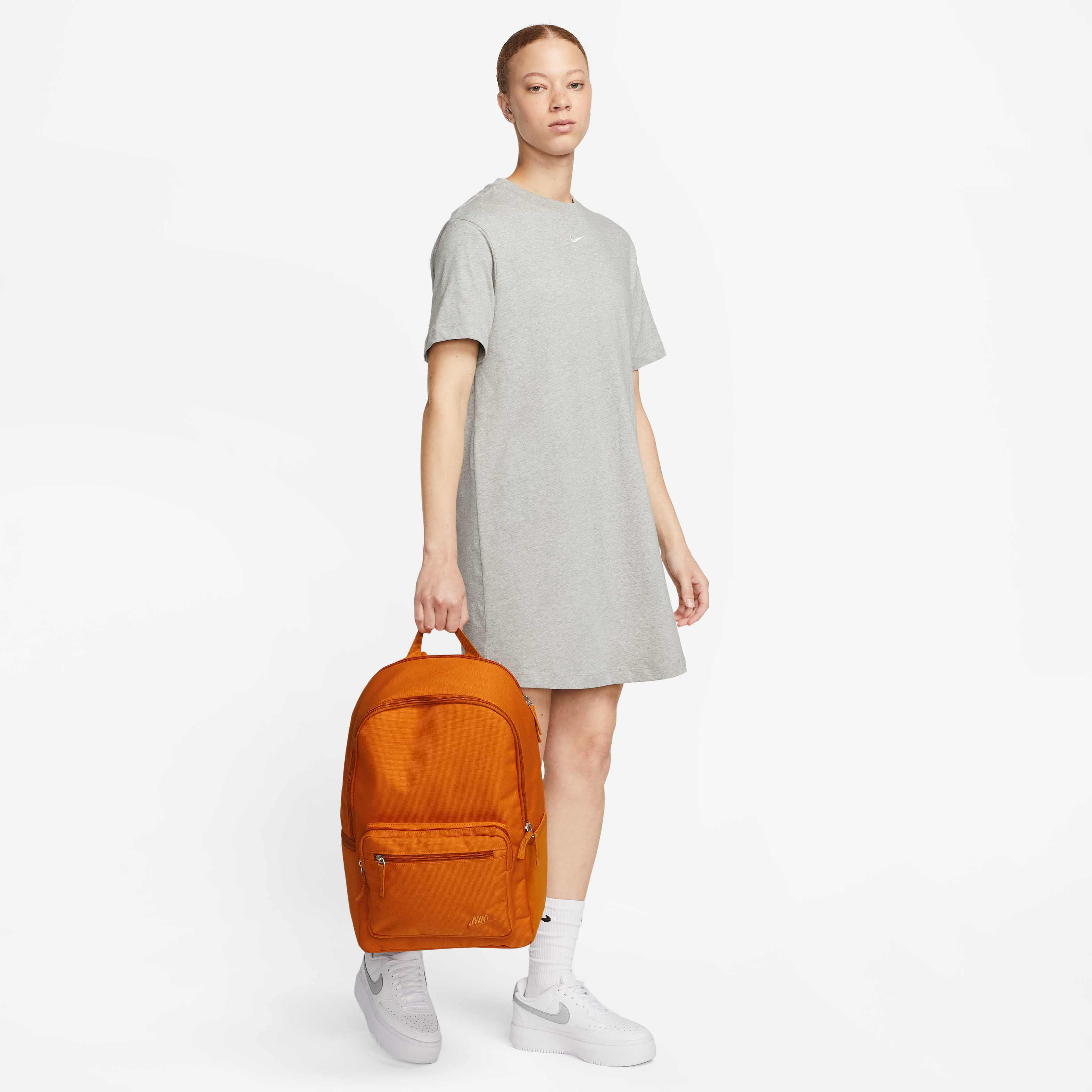 نايكي هيريتج image number 11