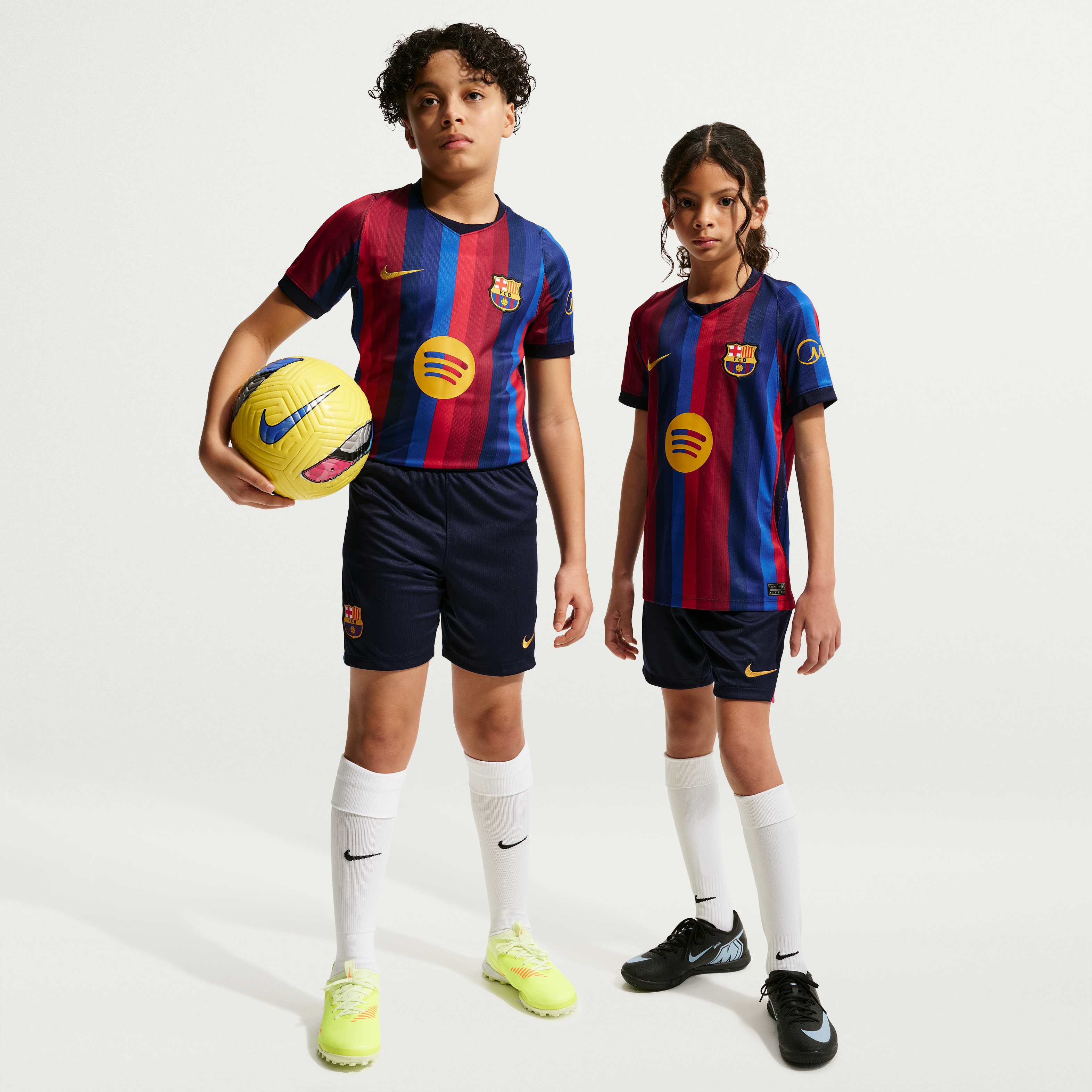 Buy F.C. Barcelona 2026/27 Stadium Home Older Kids' Nike Dri-FIT