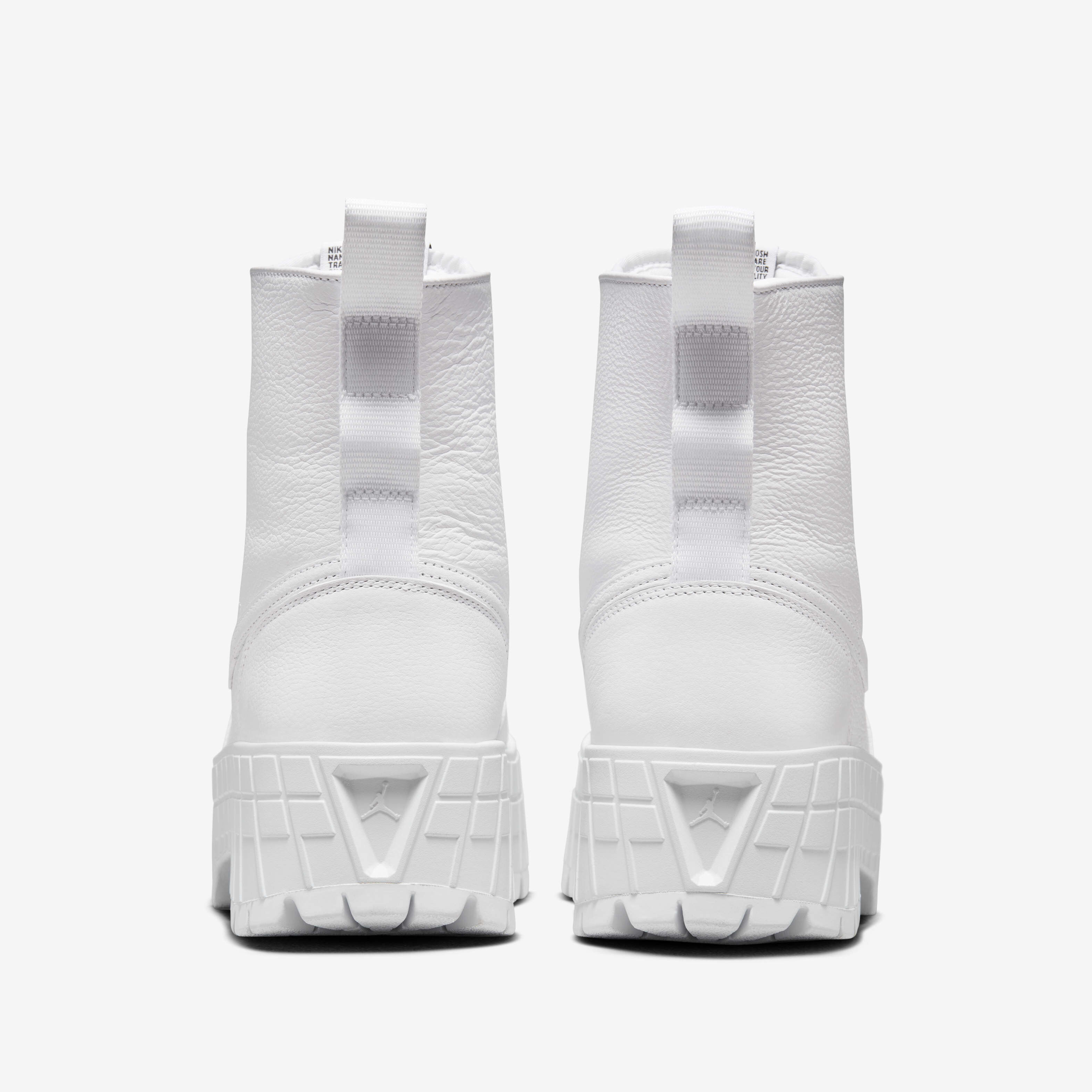 Air Jordan 1 Brooklyn image number 5