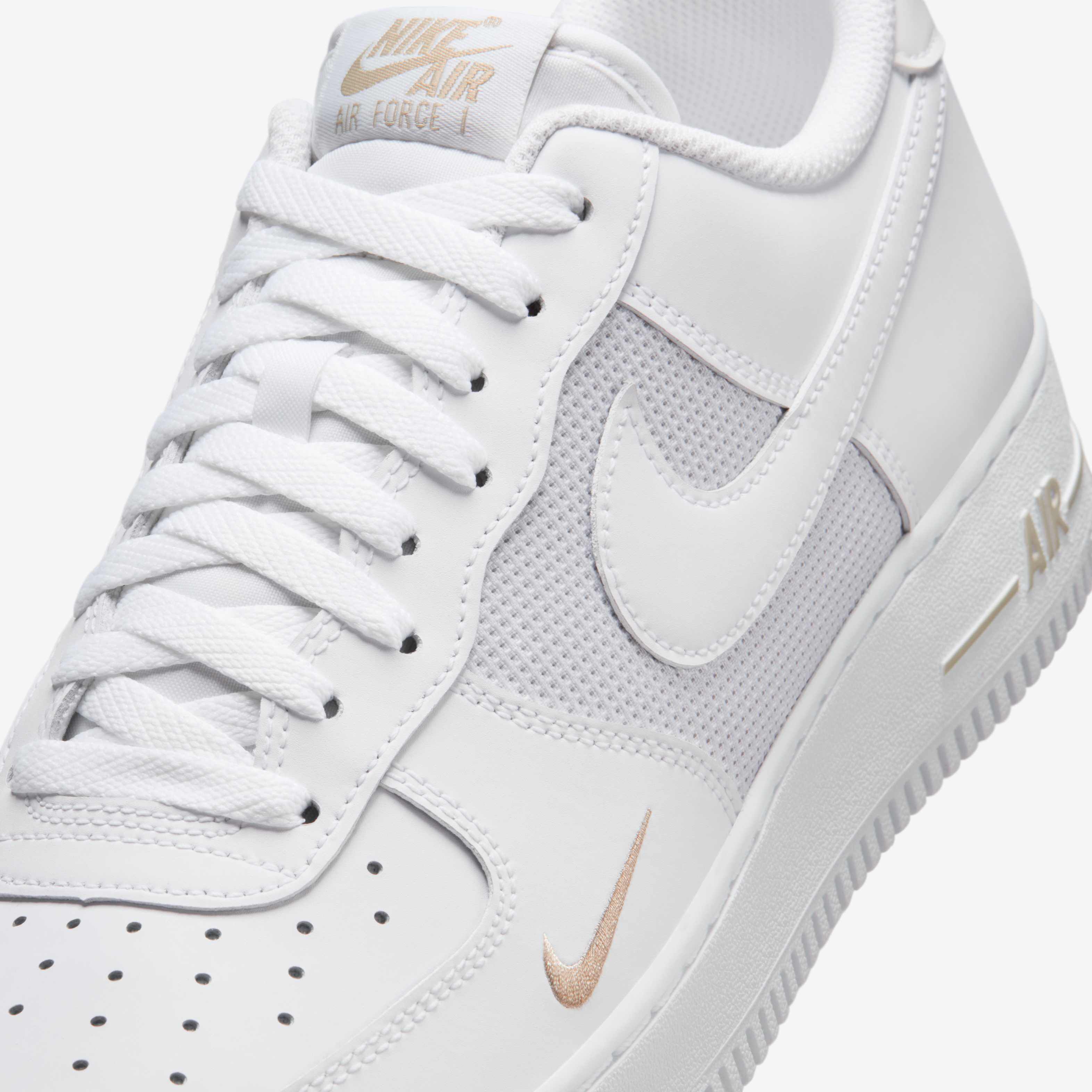 Nike Air Force 1 '07 LV8 image number 6