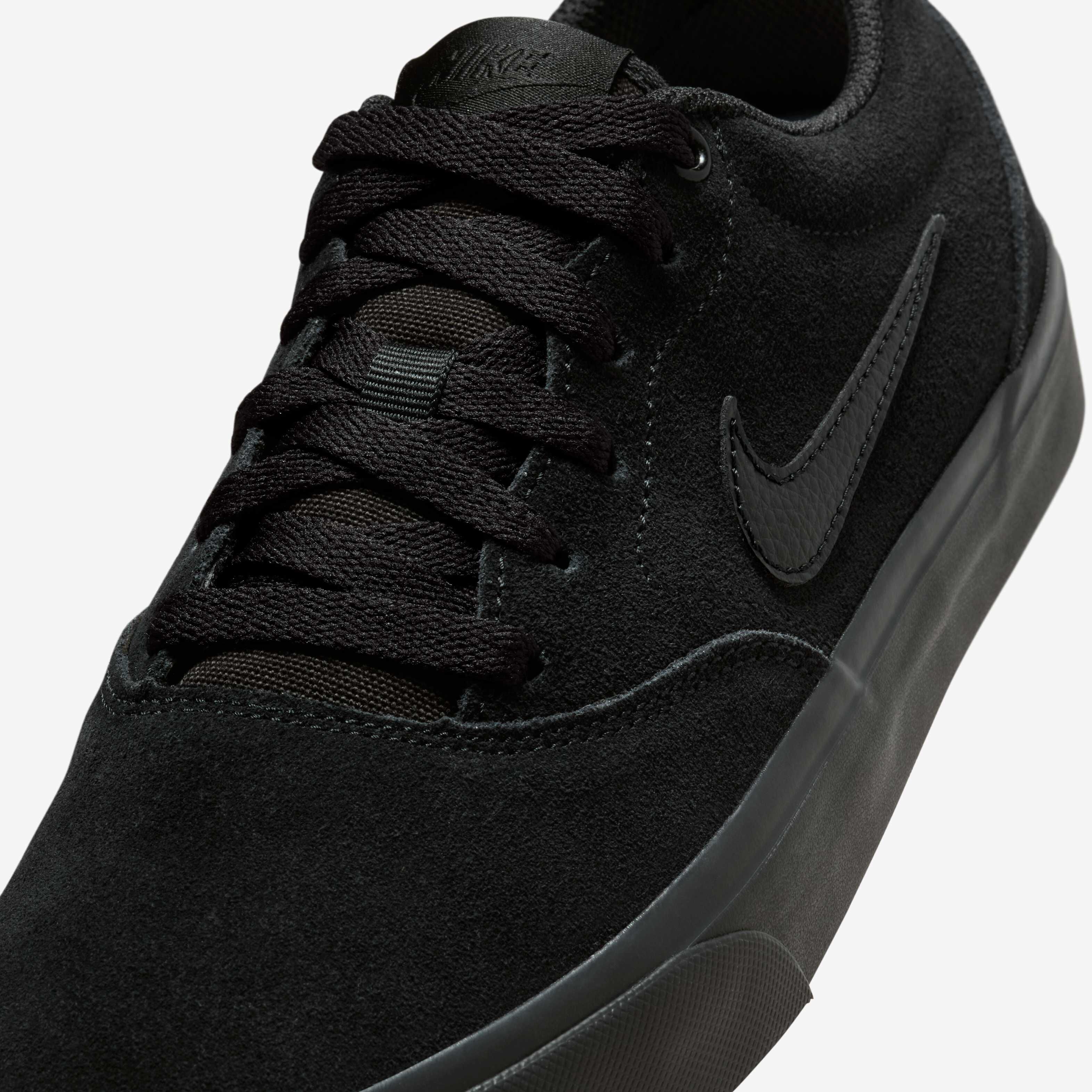 国内配送 NIKE CHARGE SUEDE BLACK/BLACK Men's Nike Charge Suede Skate Shoes | Shoe Carnival