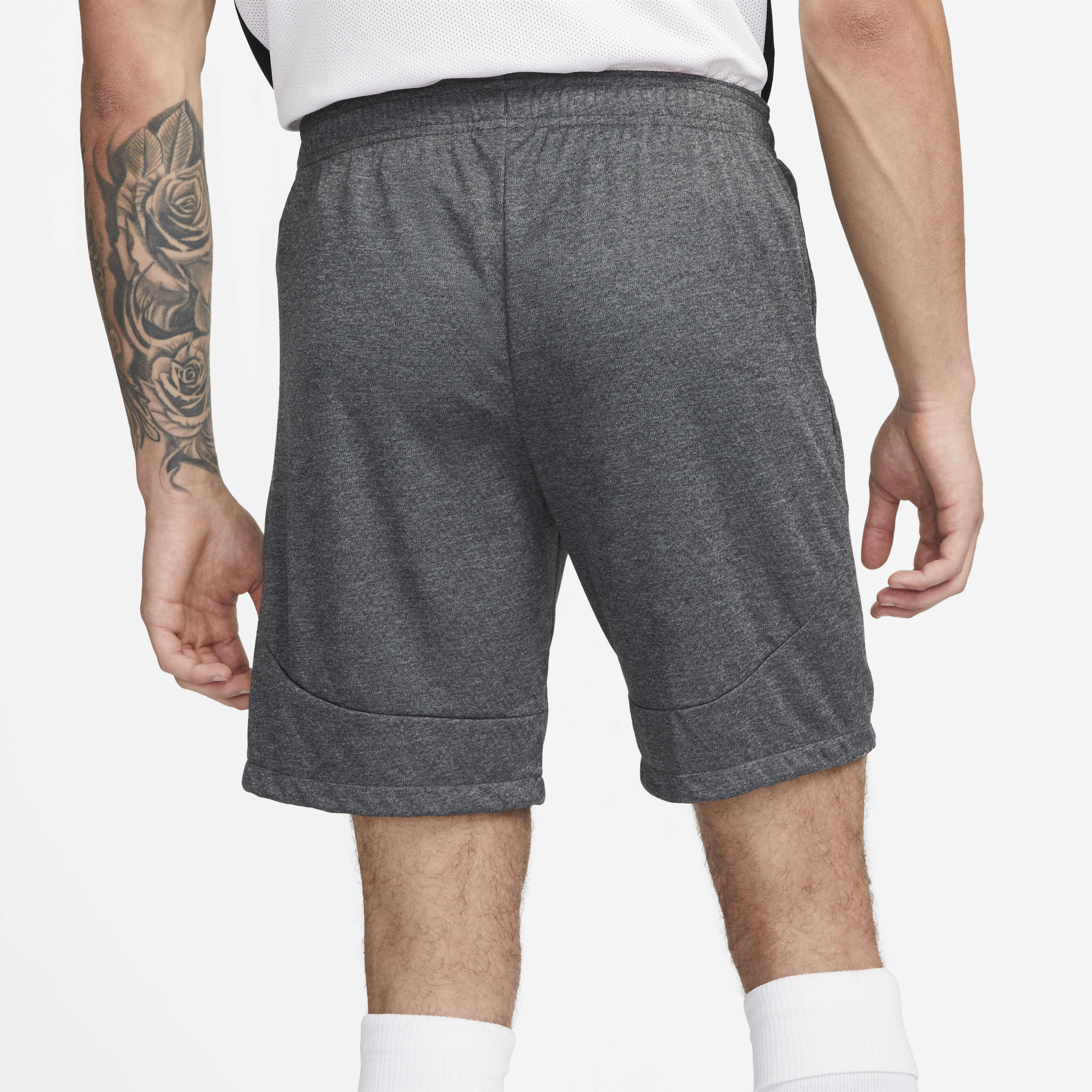 Nike bee shorts store