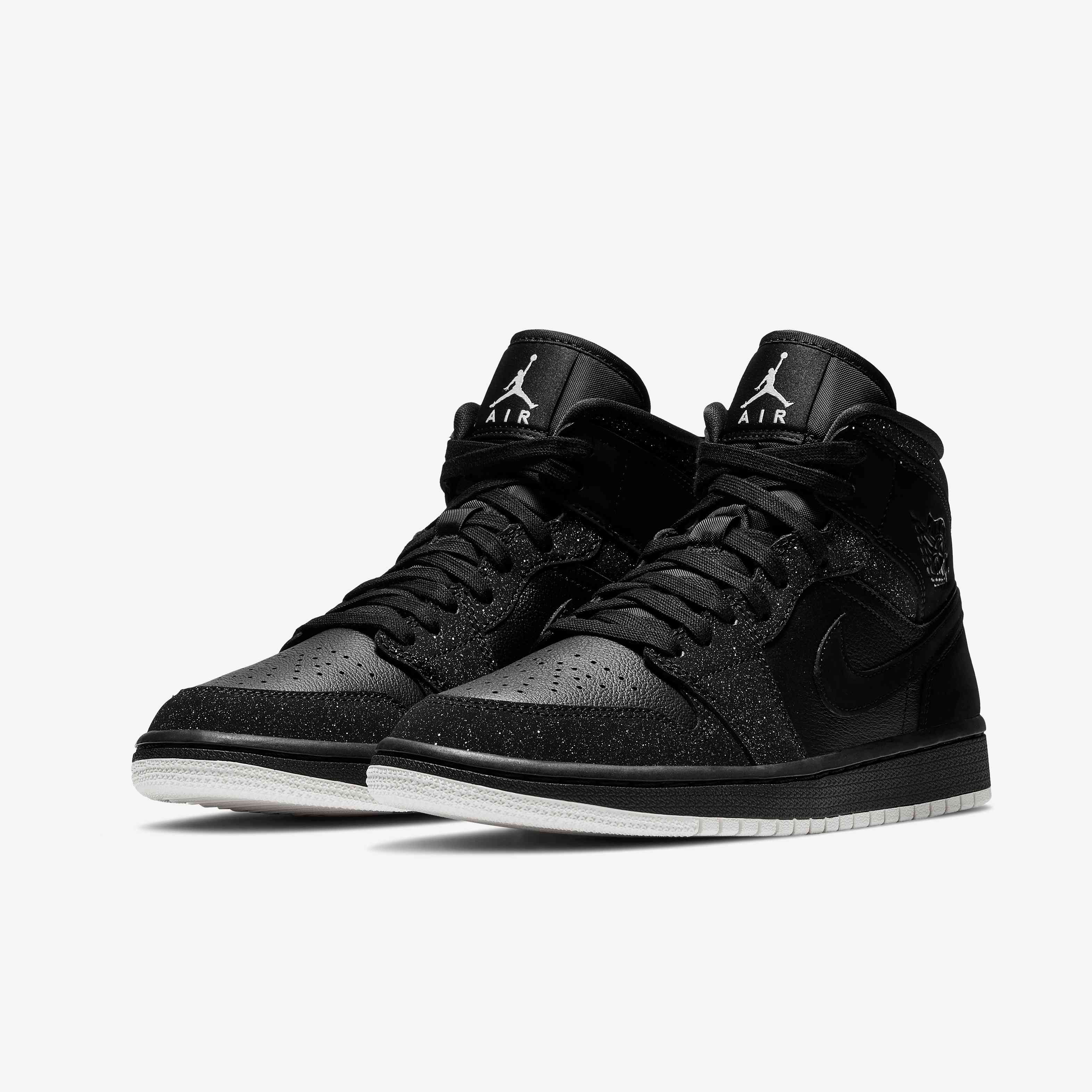 Air Jordan 1 Mid image number 4