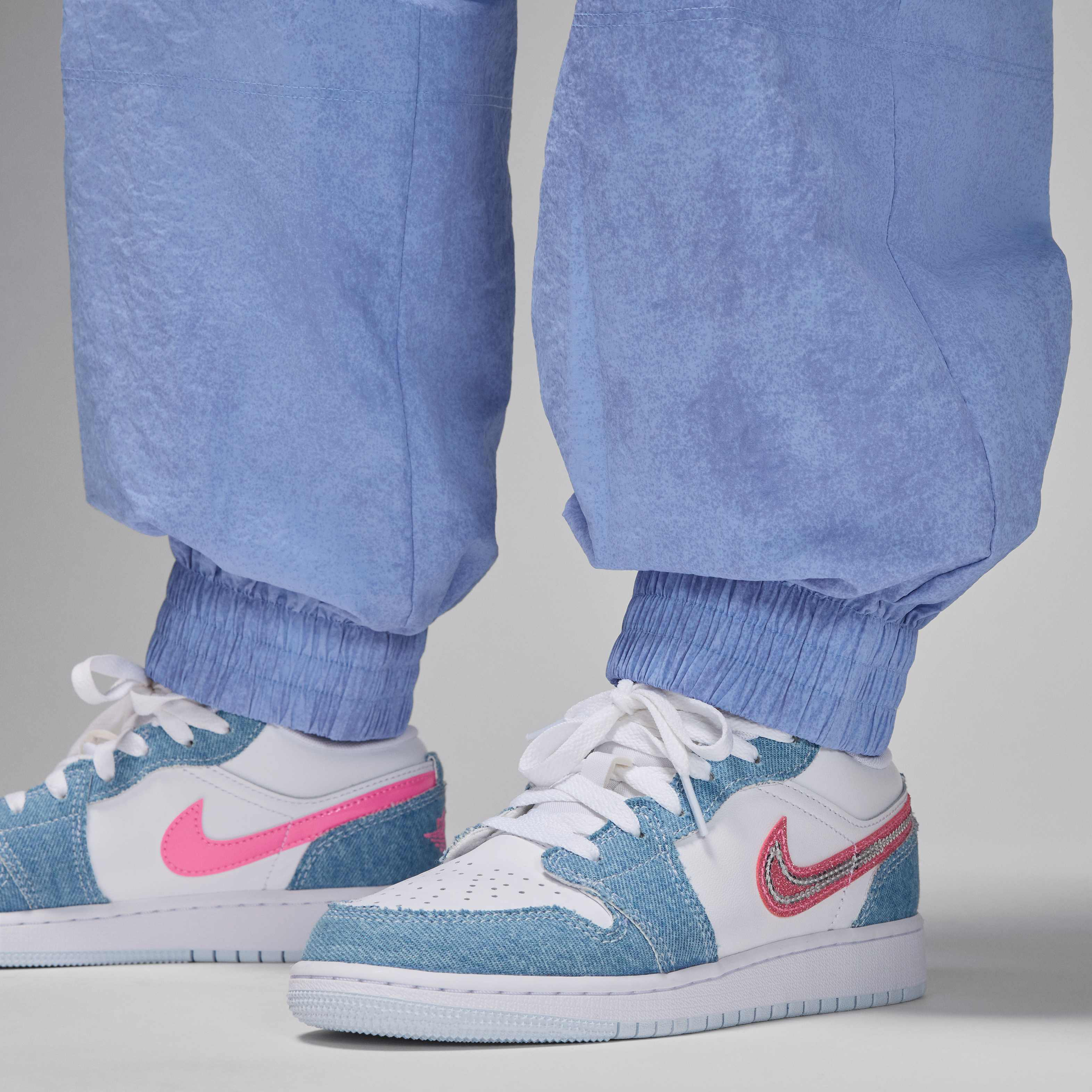 جوردن بلو جينز أند بلينج image number 5