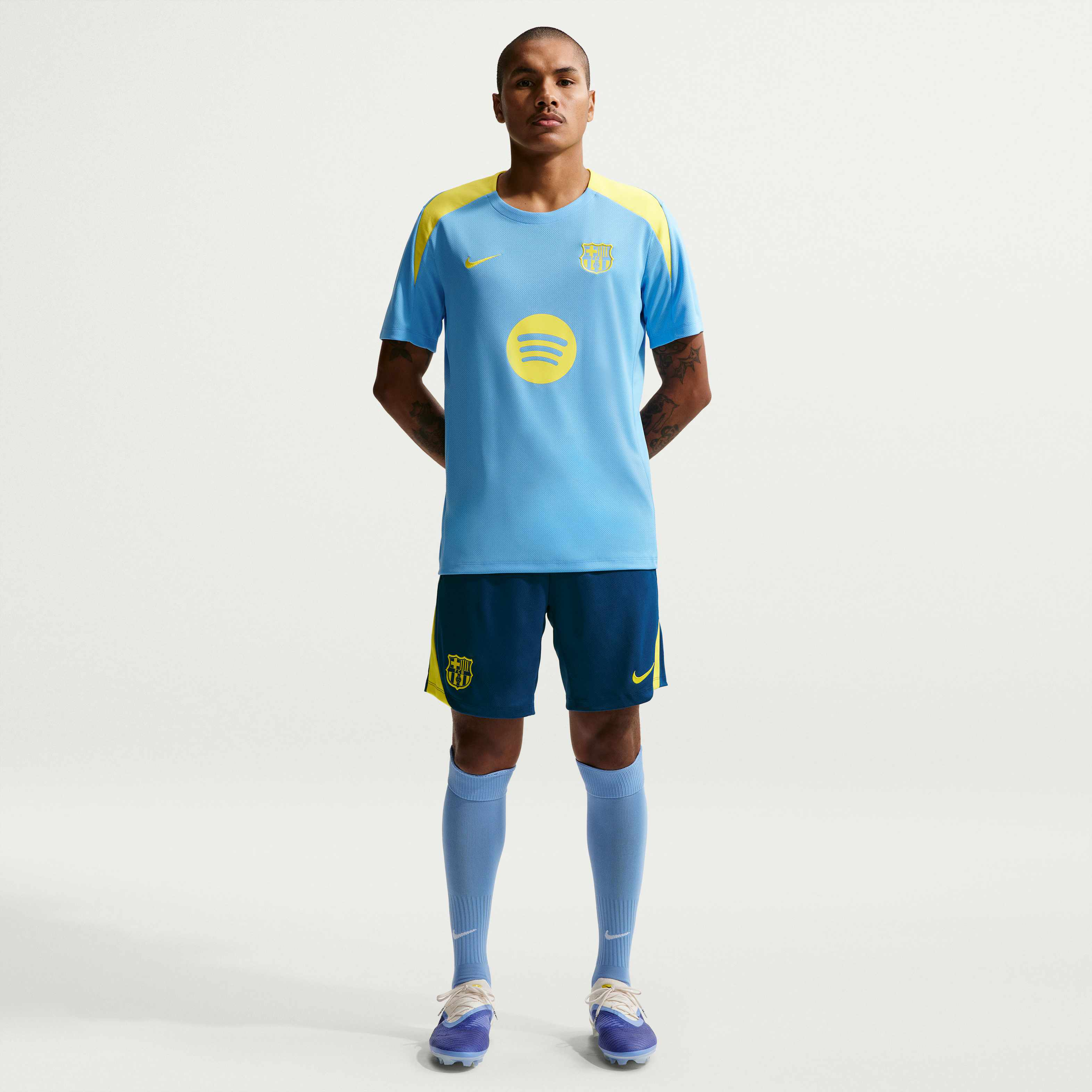 برشلونة سترايك SE image number 0