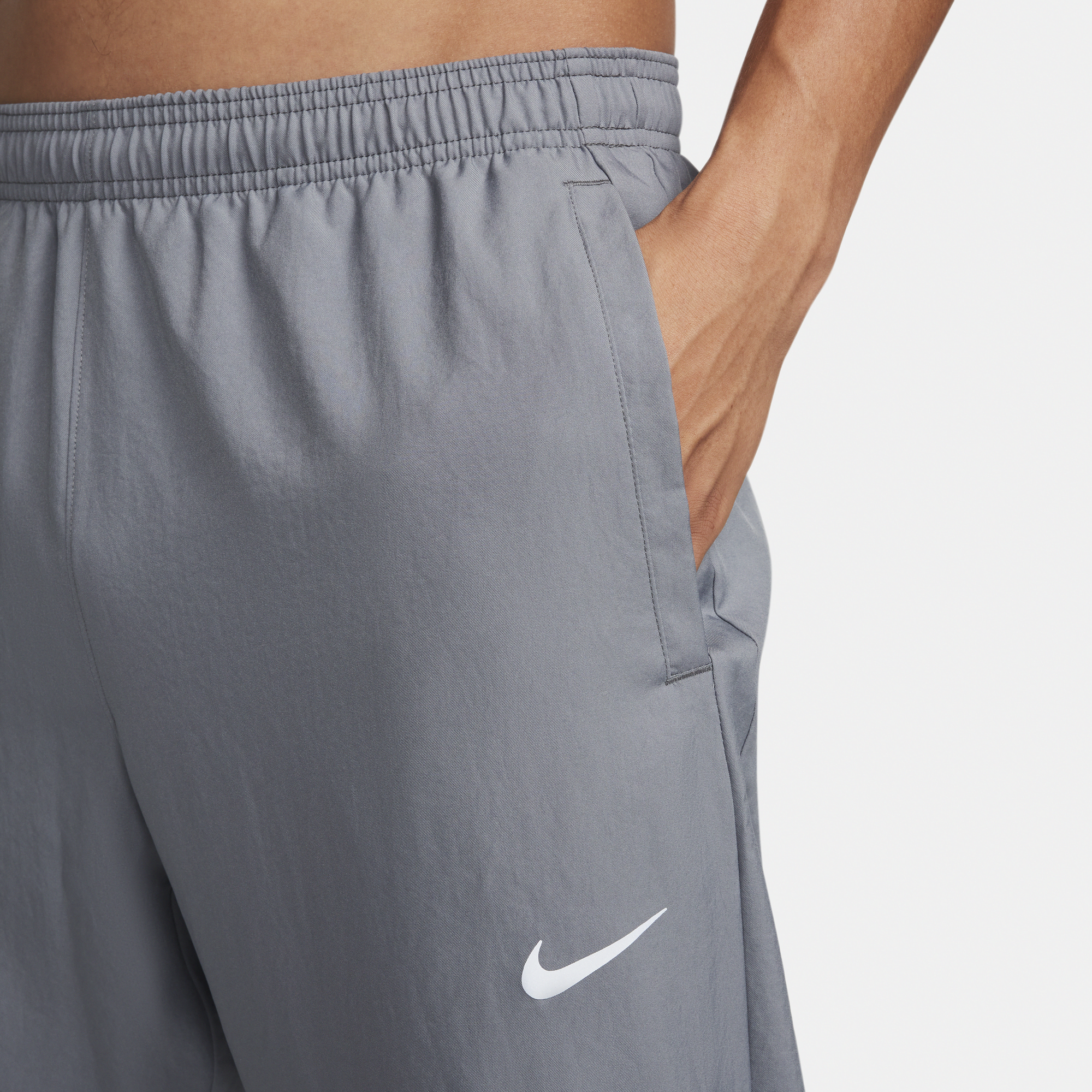 Nike essential men's woven running deals trousers