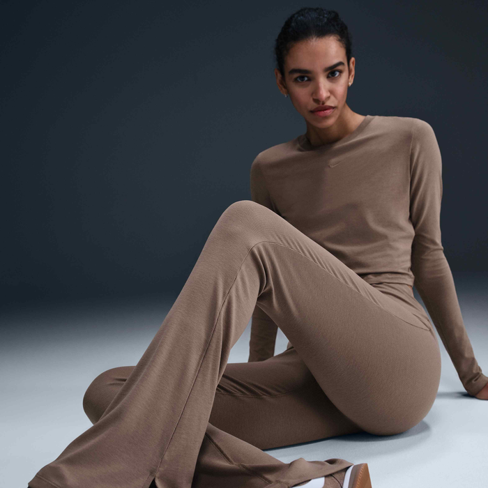 Nike Sportswear Chill Knit image number 4 Nike Sportswear Chill Knit image number 4