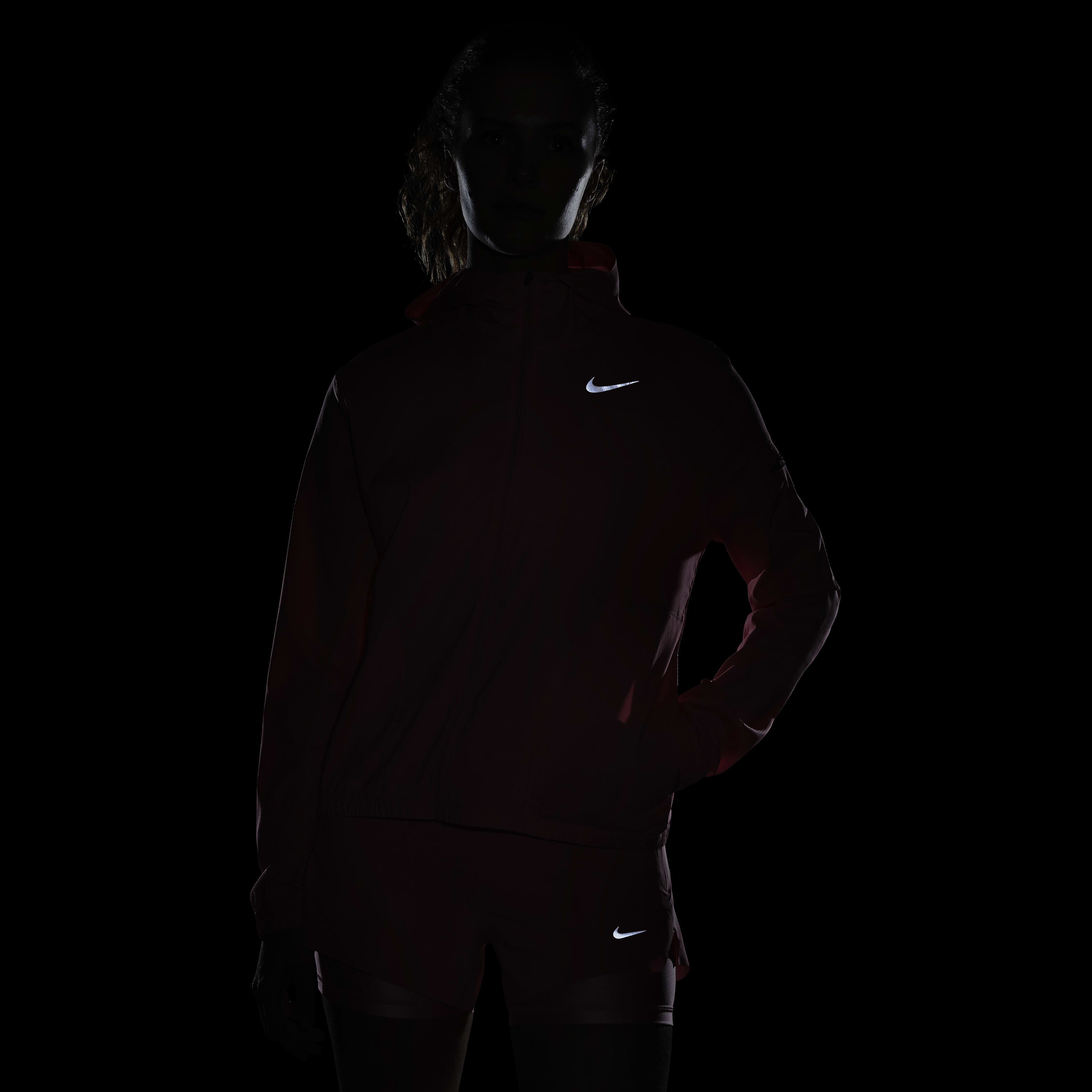 نايكي امبوسيبلي لايت image number 7