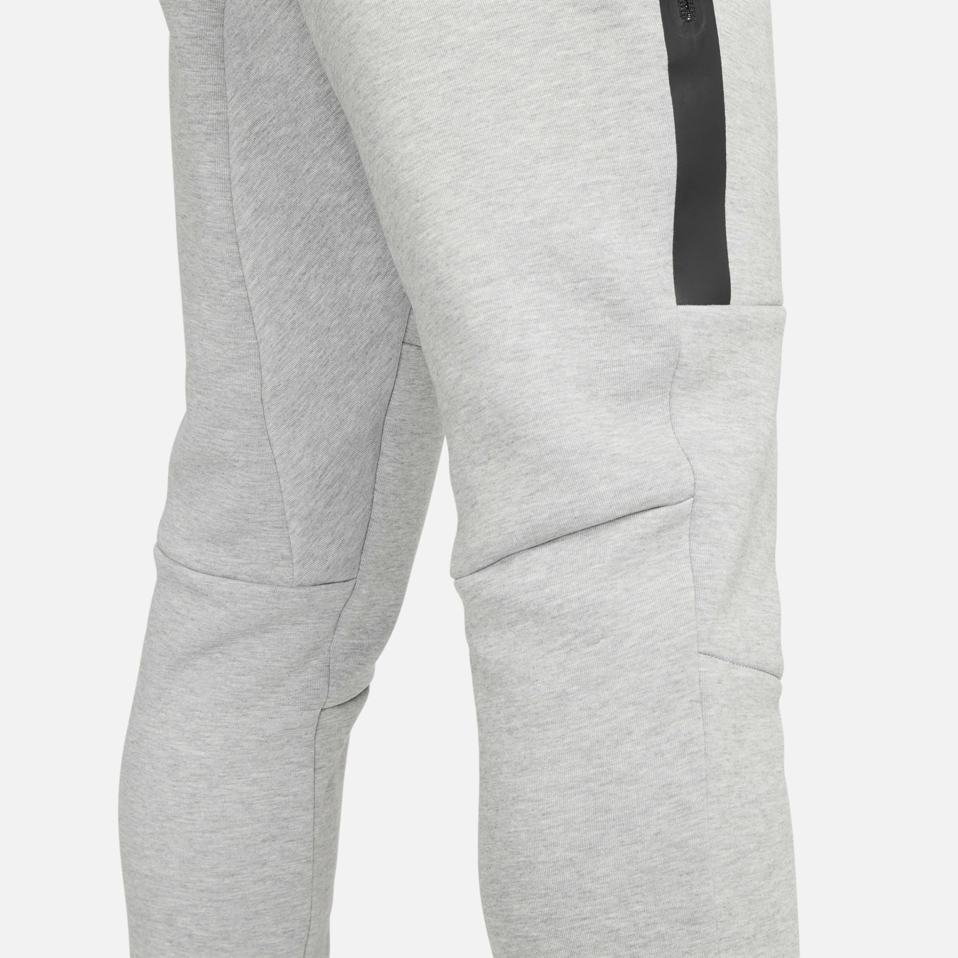 Buy Nike Sportswear Tech Fleece OG Men s Slim Fit Joggers Nike Saudi Official