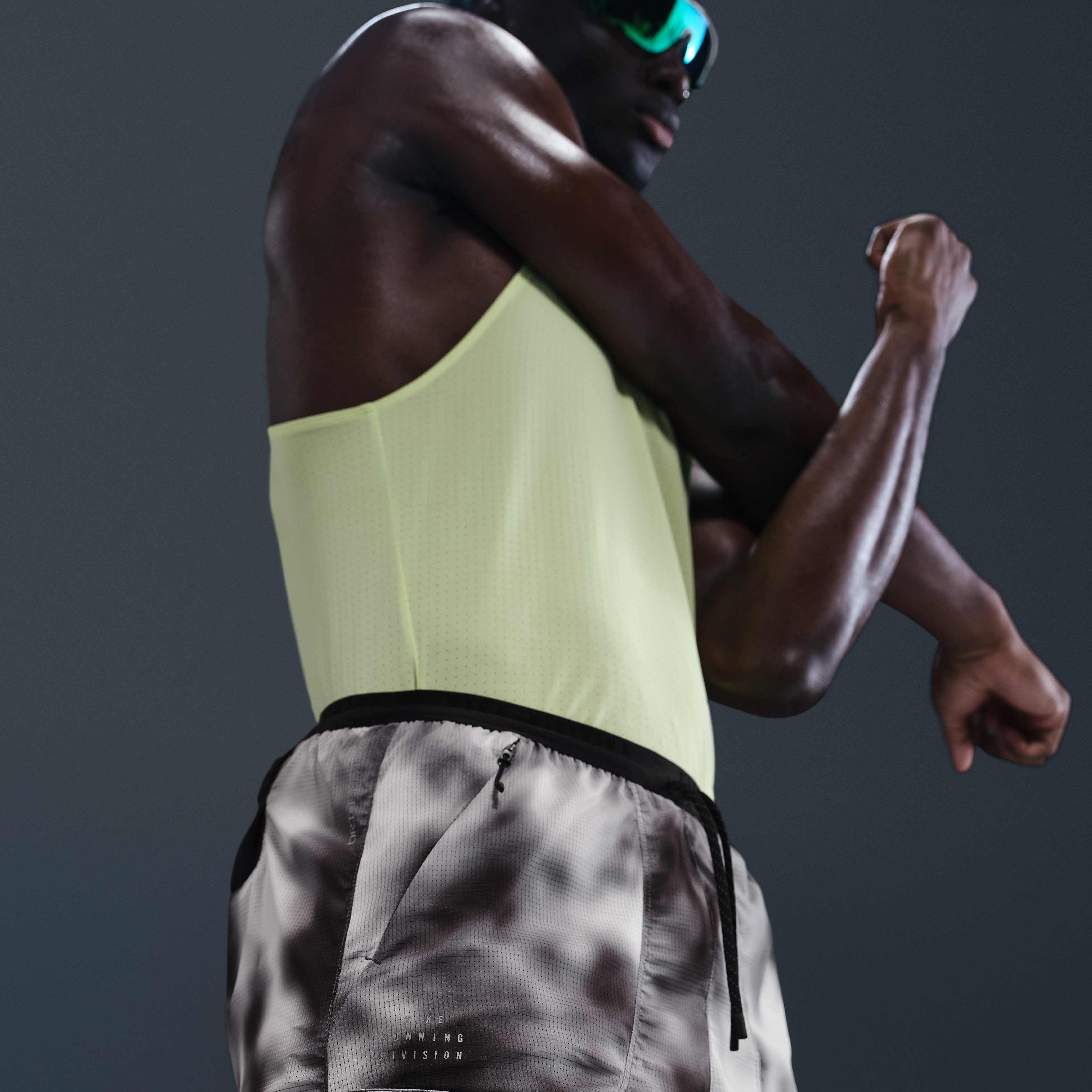 Nike Running Division Breathe image number 4