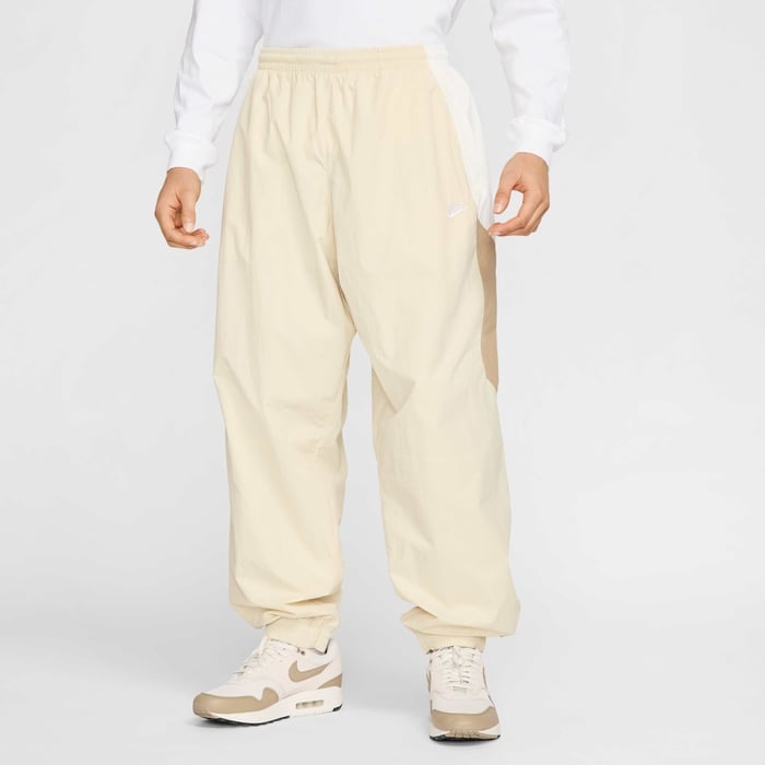 Nike Club image number 0 Nike Club image number 0