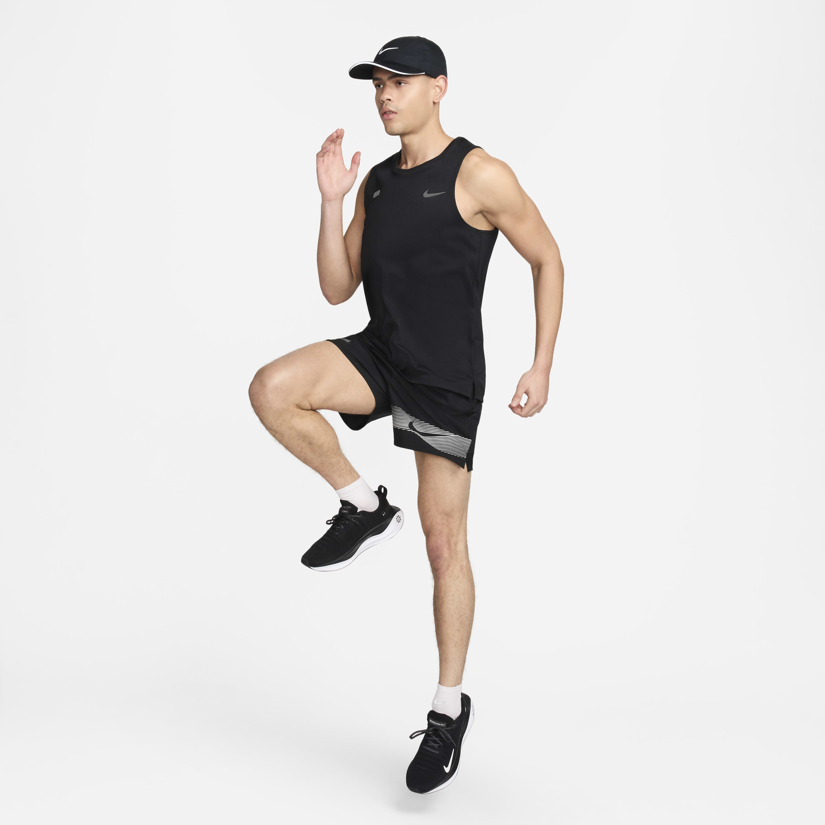 Buy Nike Miler Flash Men s Running Tank Top Nike Saudi Official
