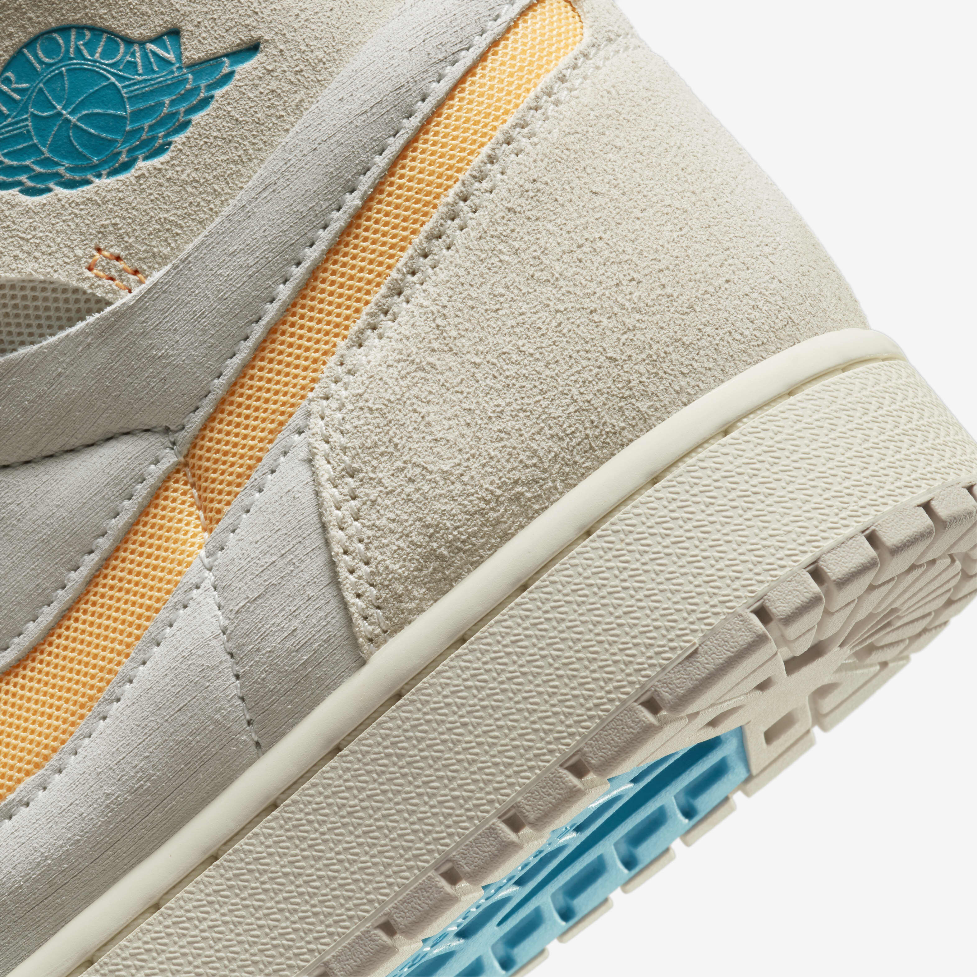 Air Jordan 1 Zoom CMFT 2 image number 7