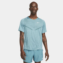 Nike Tech Knit