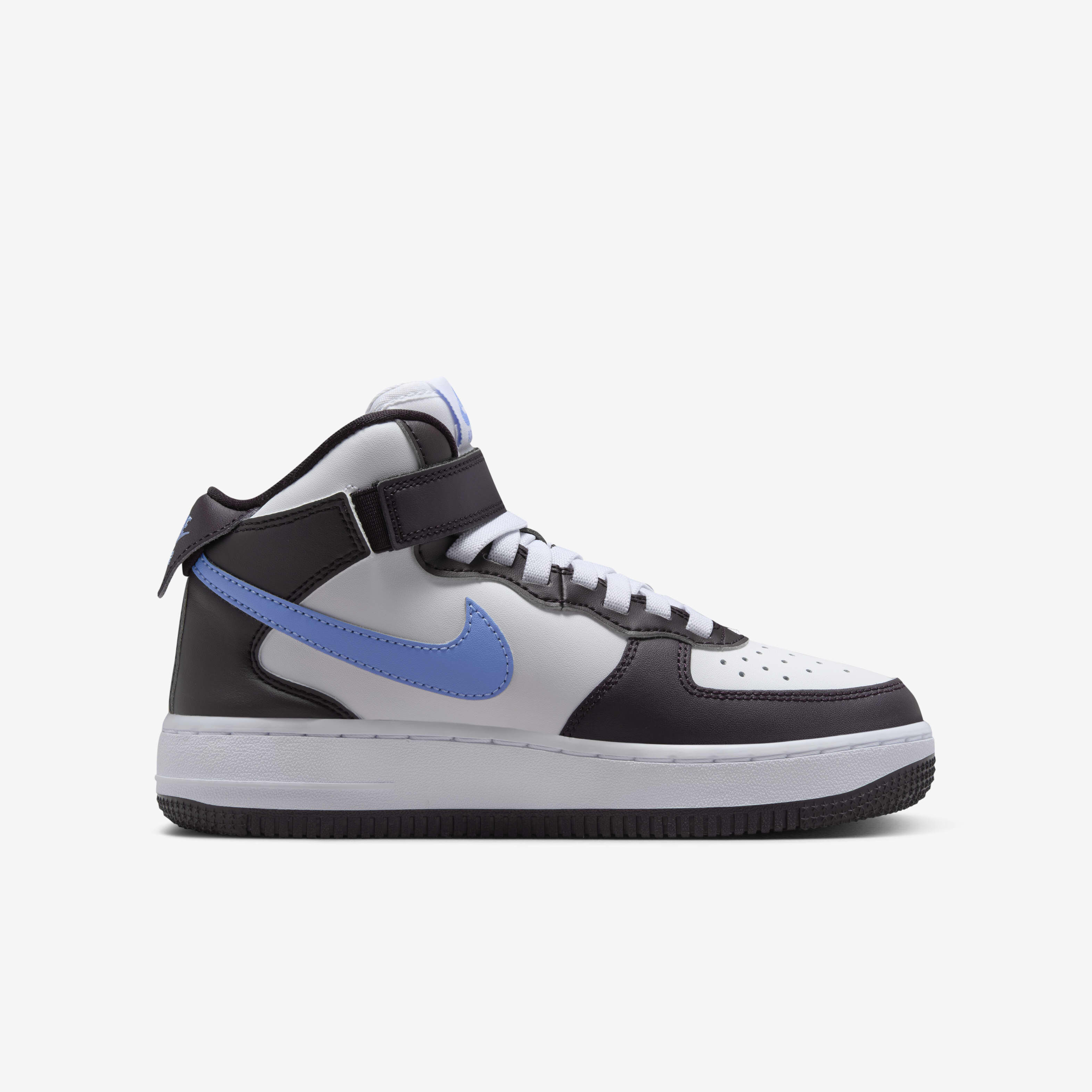 Nike Air Force 1 Mid EasyOn image number 2