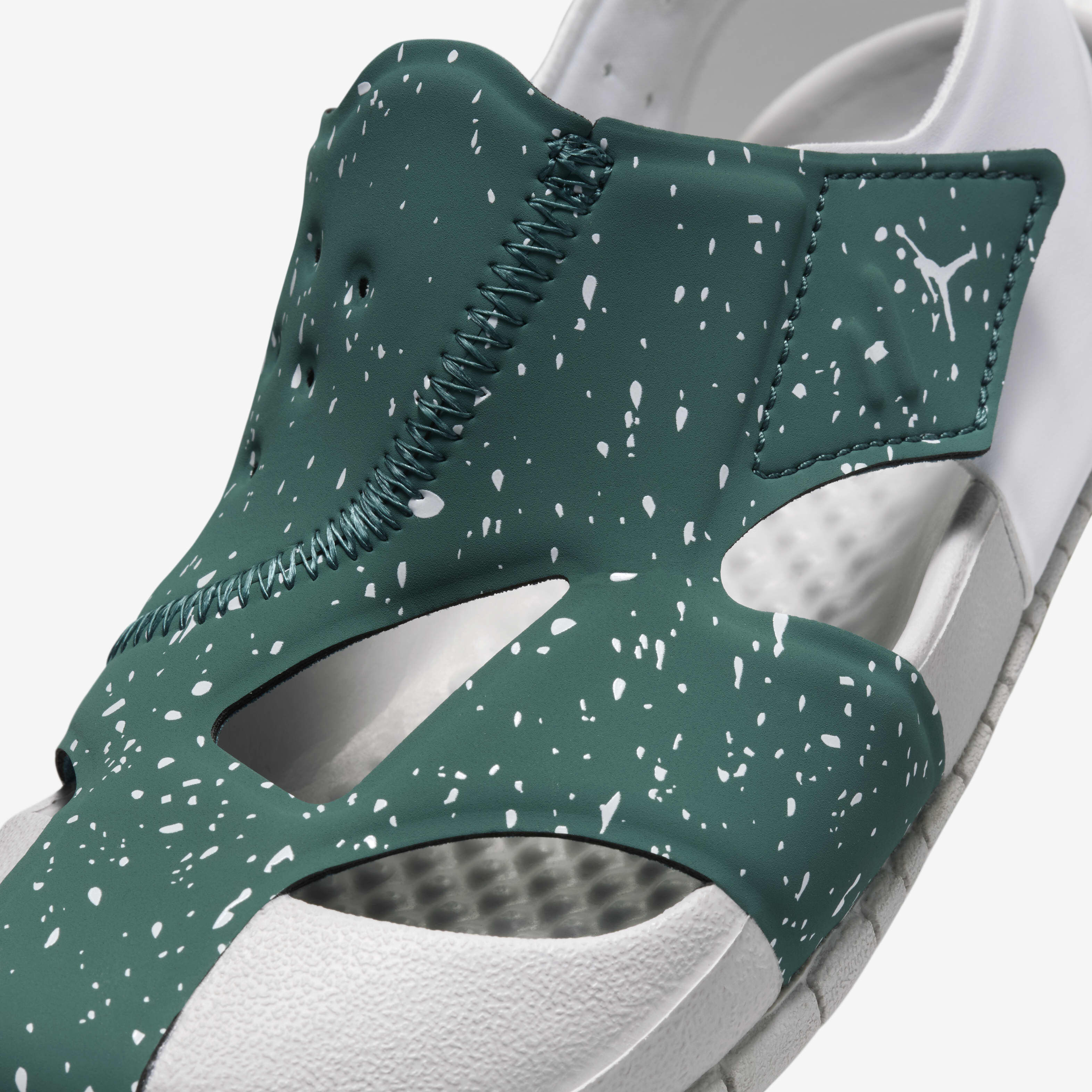 جوردن فلير image number 6