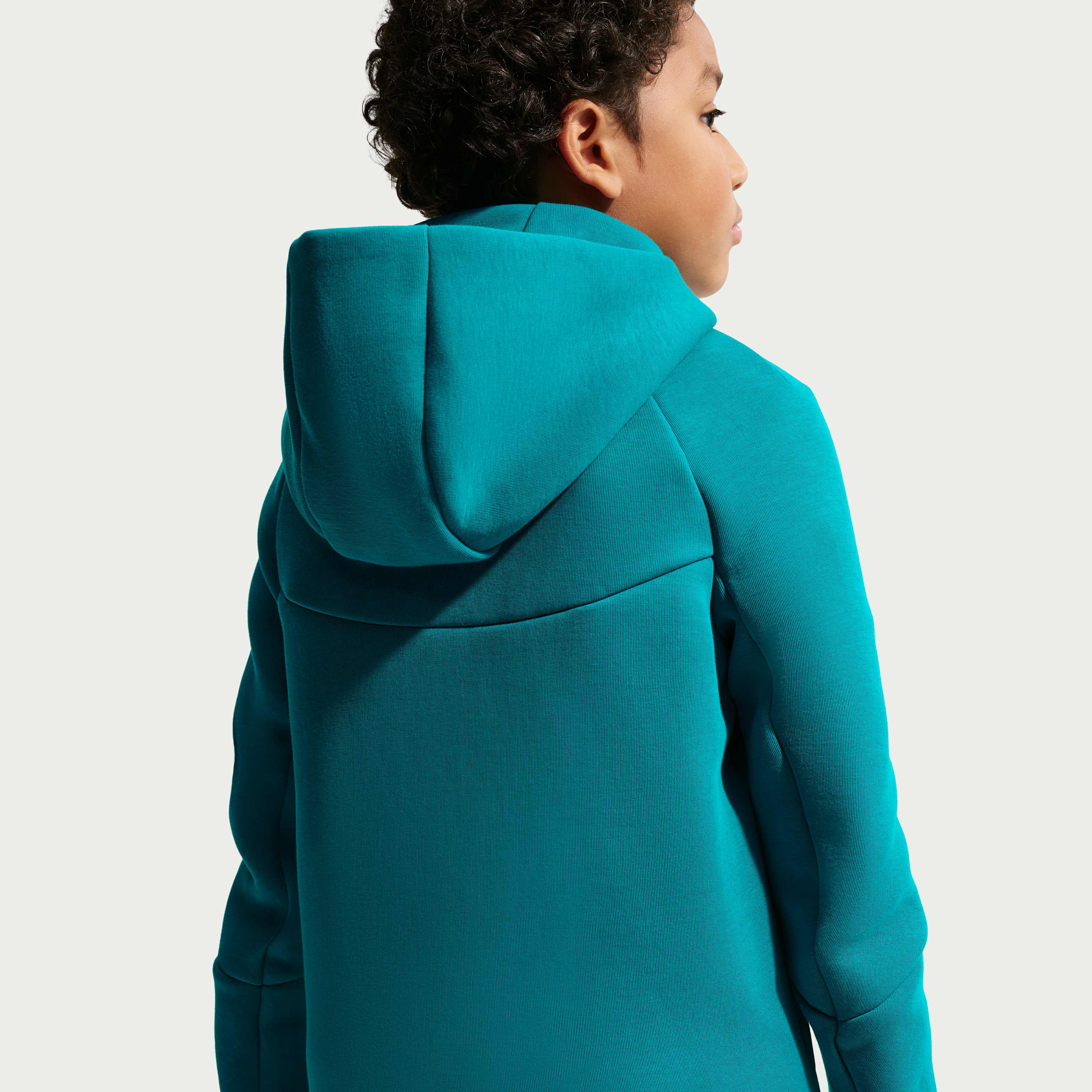 نايكي سبورتسوير تك فليس image number 4