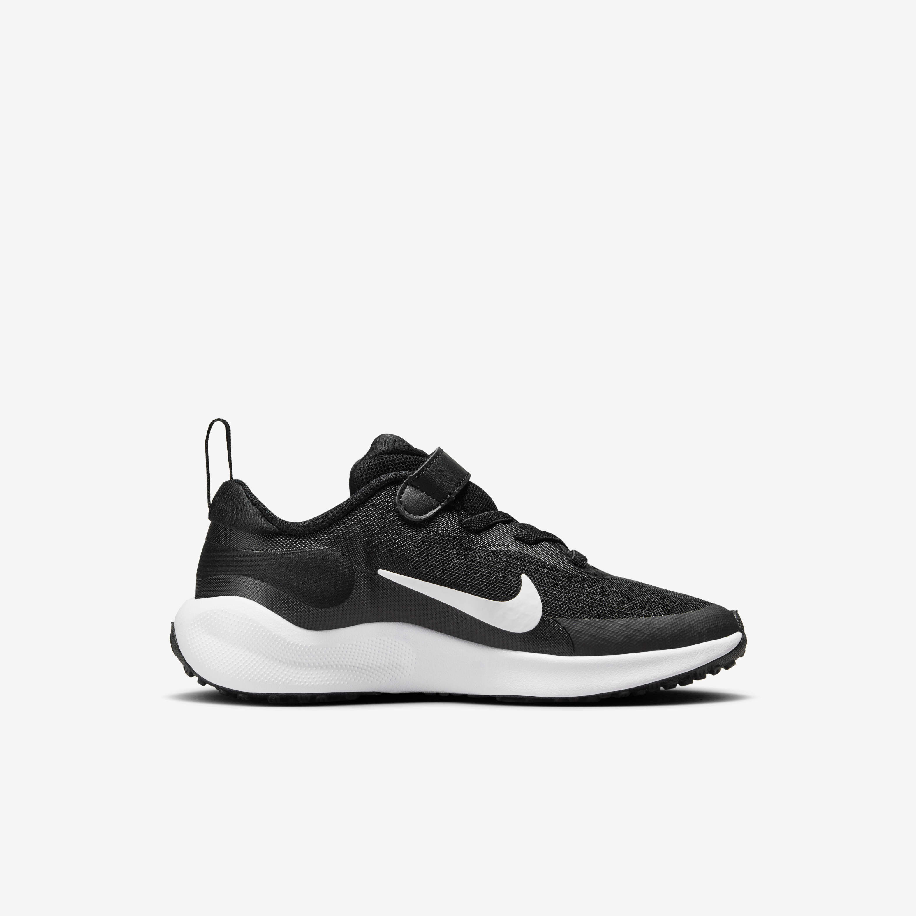 Buy Nike Revolution 7 Younger Kids Shoes Nike Saudi Official