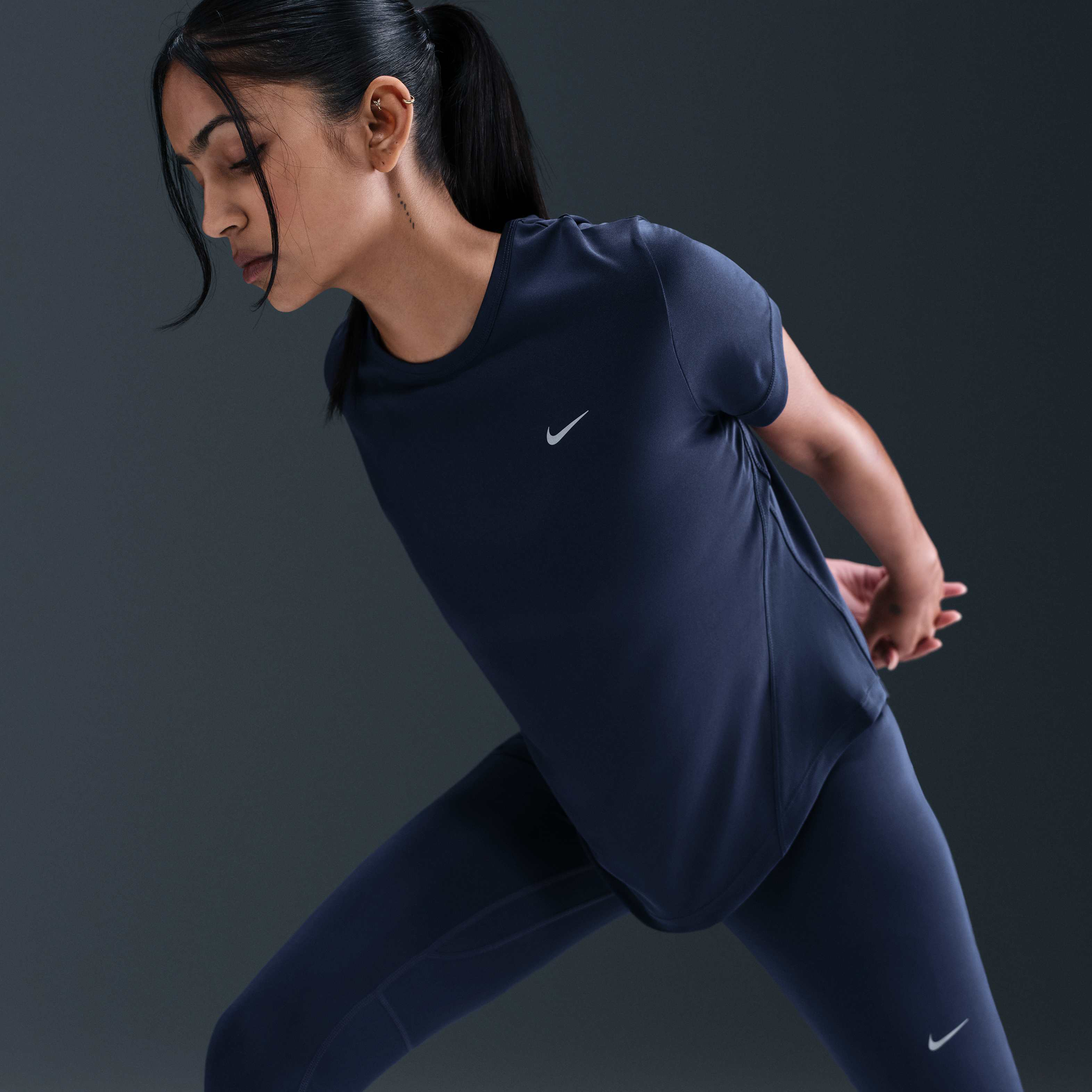 Nike Tempo image number 2