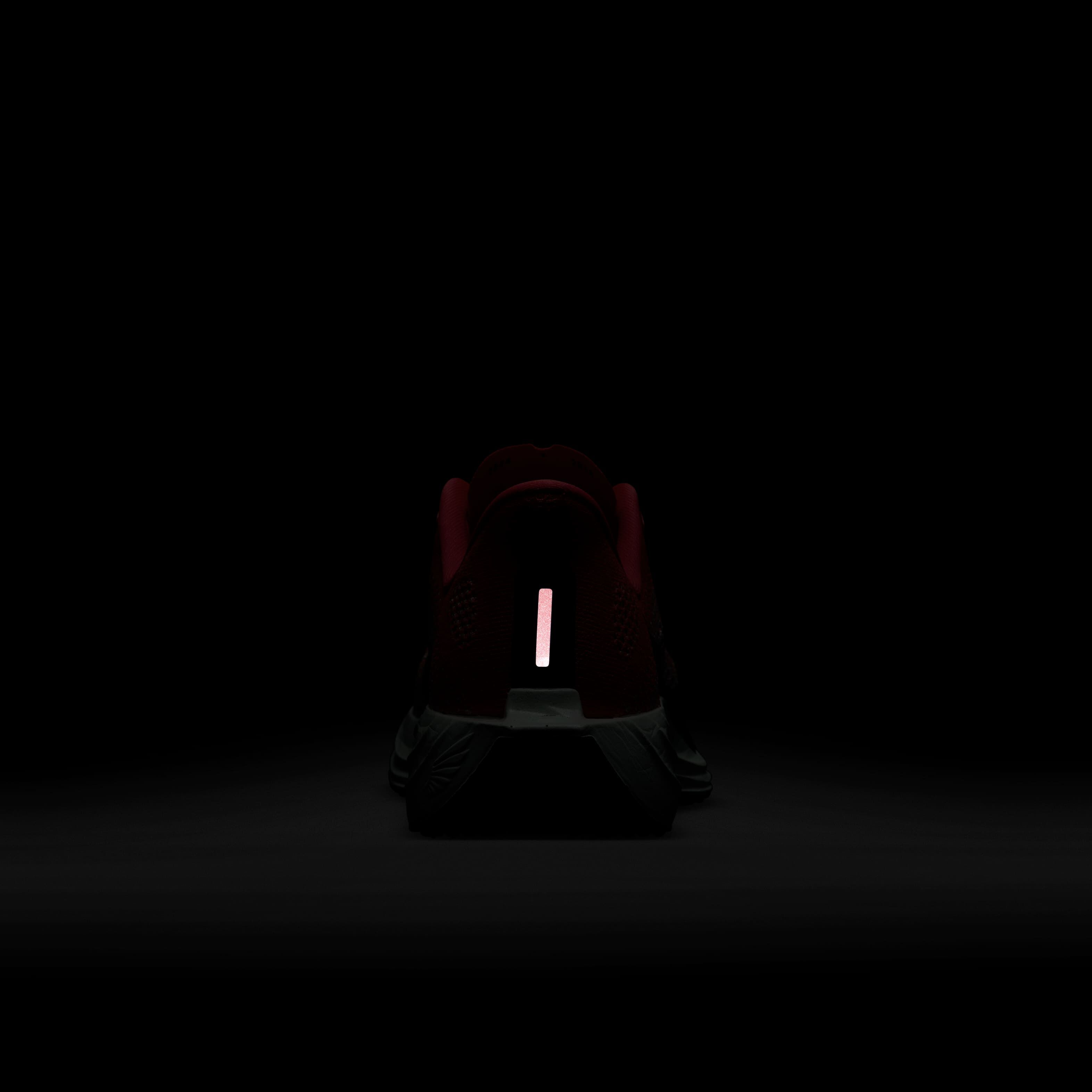 Nike Pegasus Plus image number 9