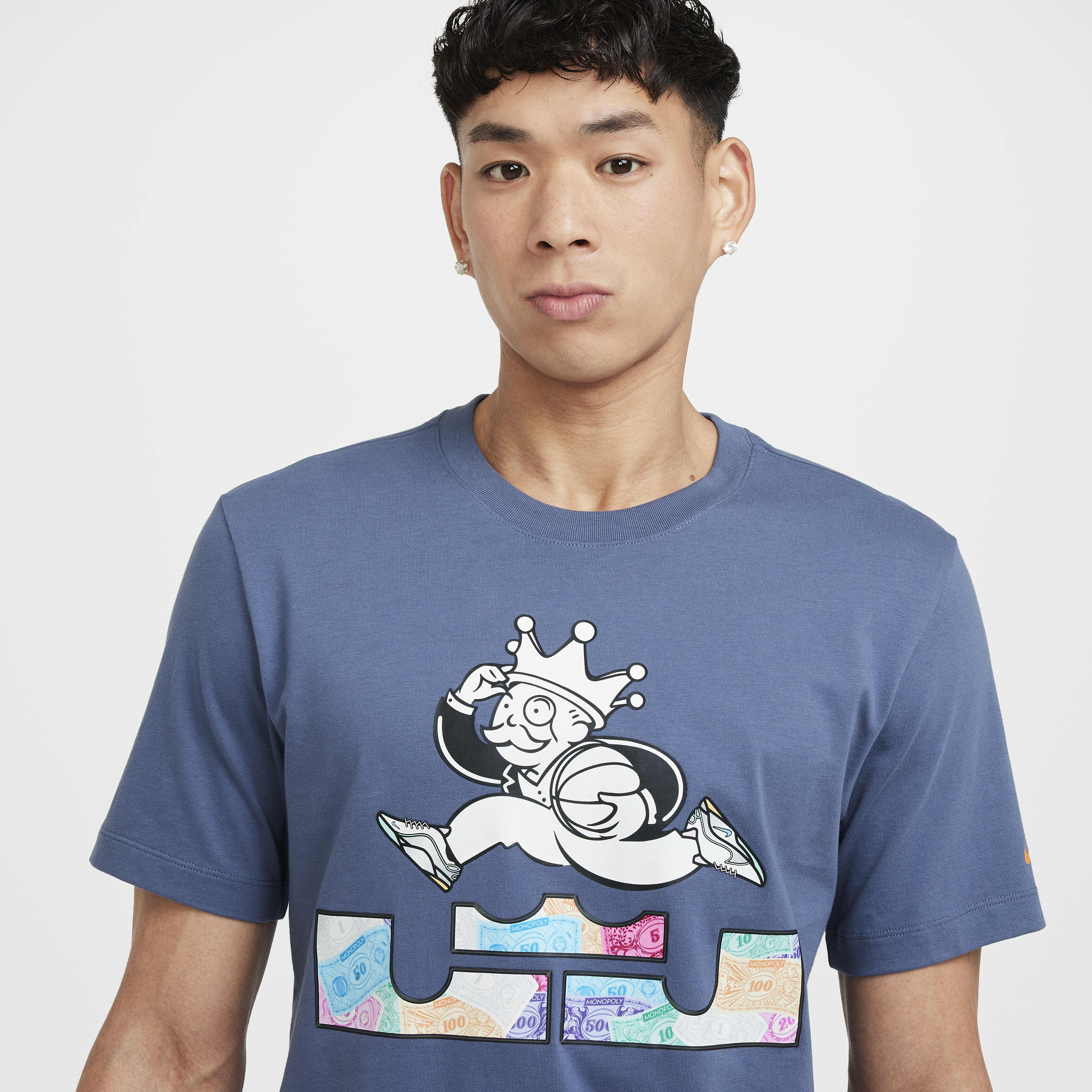 LeBron image number 2