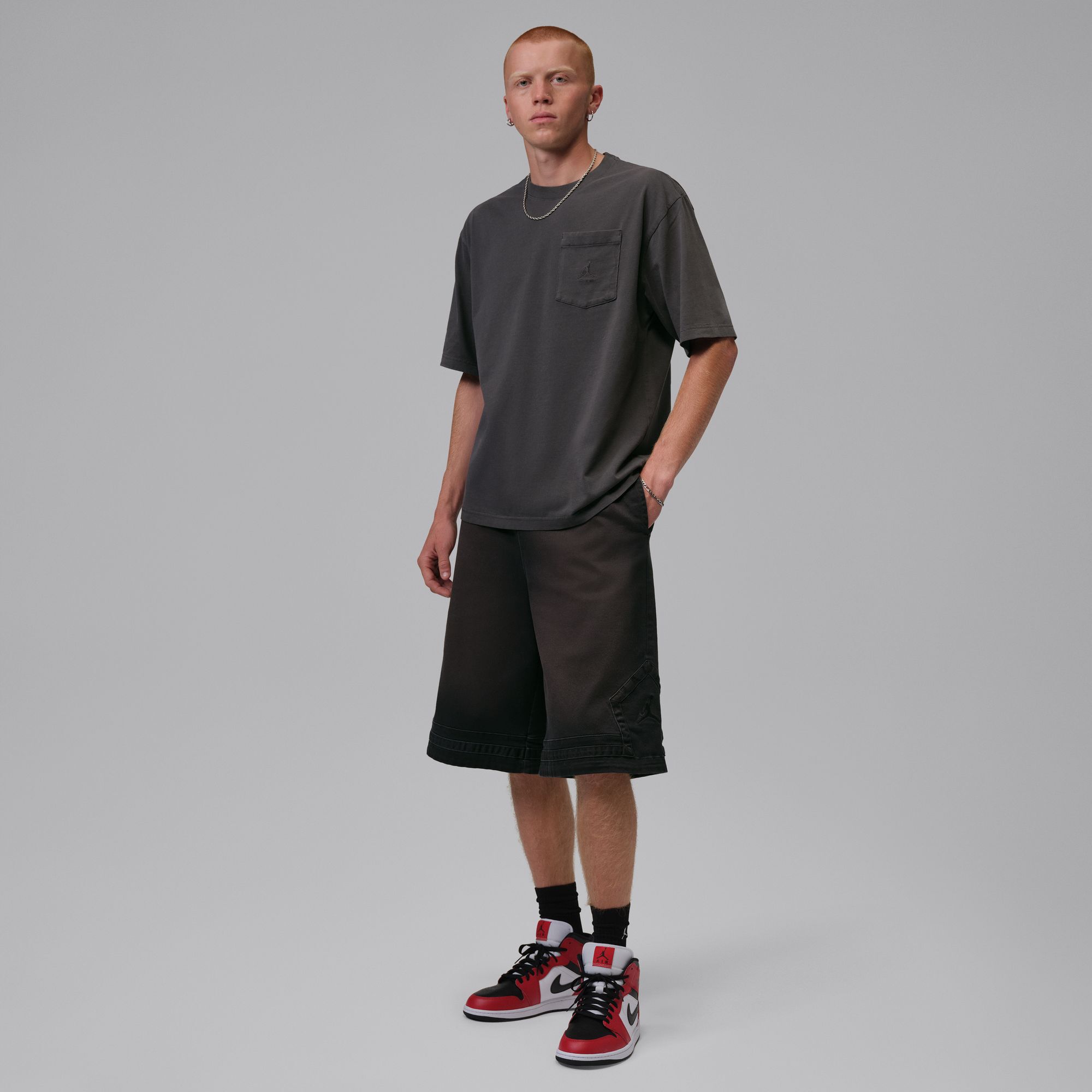 Jordan Brooklyn image number 4