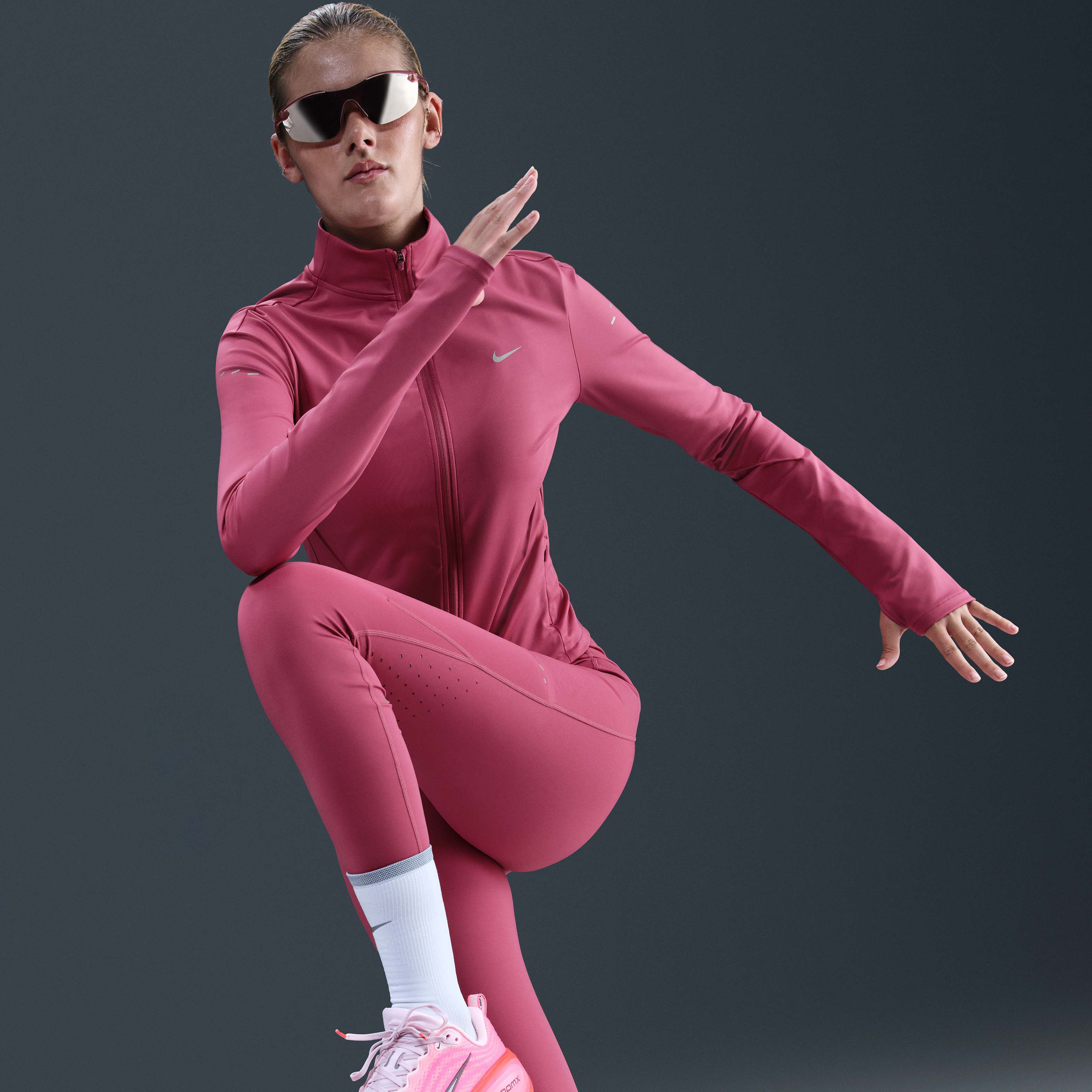 Nike Swift image number 4