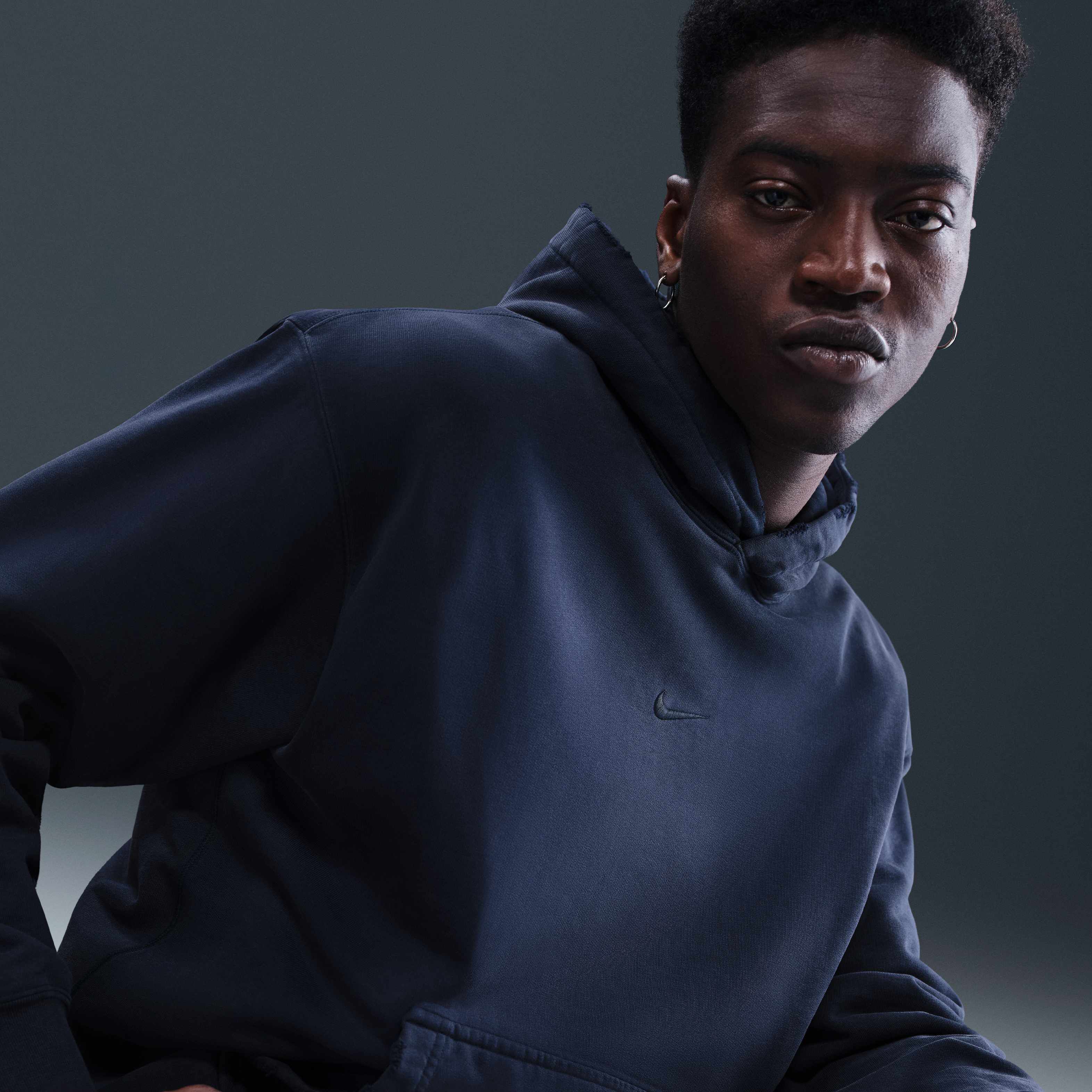 Nike Solo Swoosh image number 2