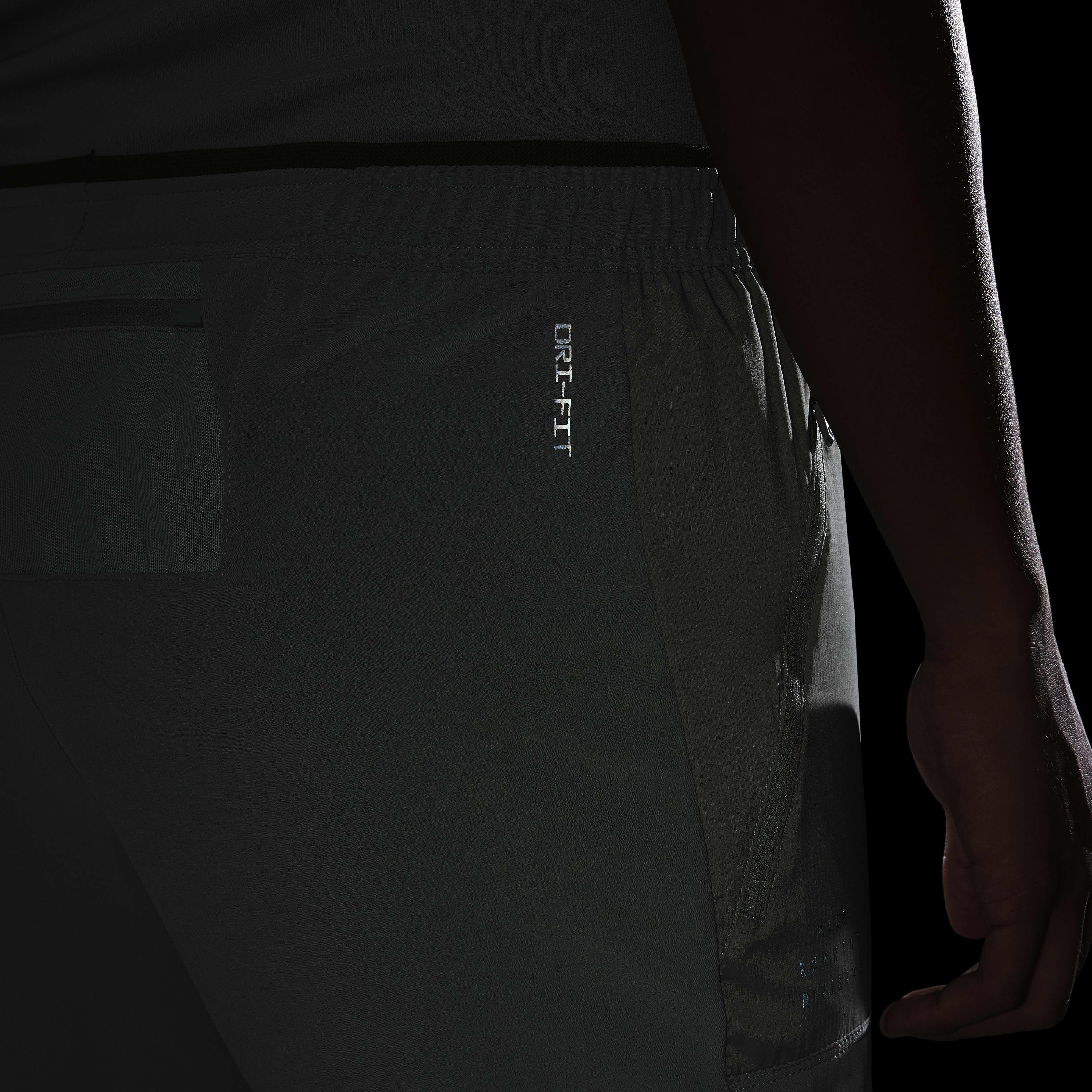 Nike Phenom Running Division image number 10