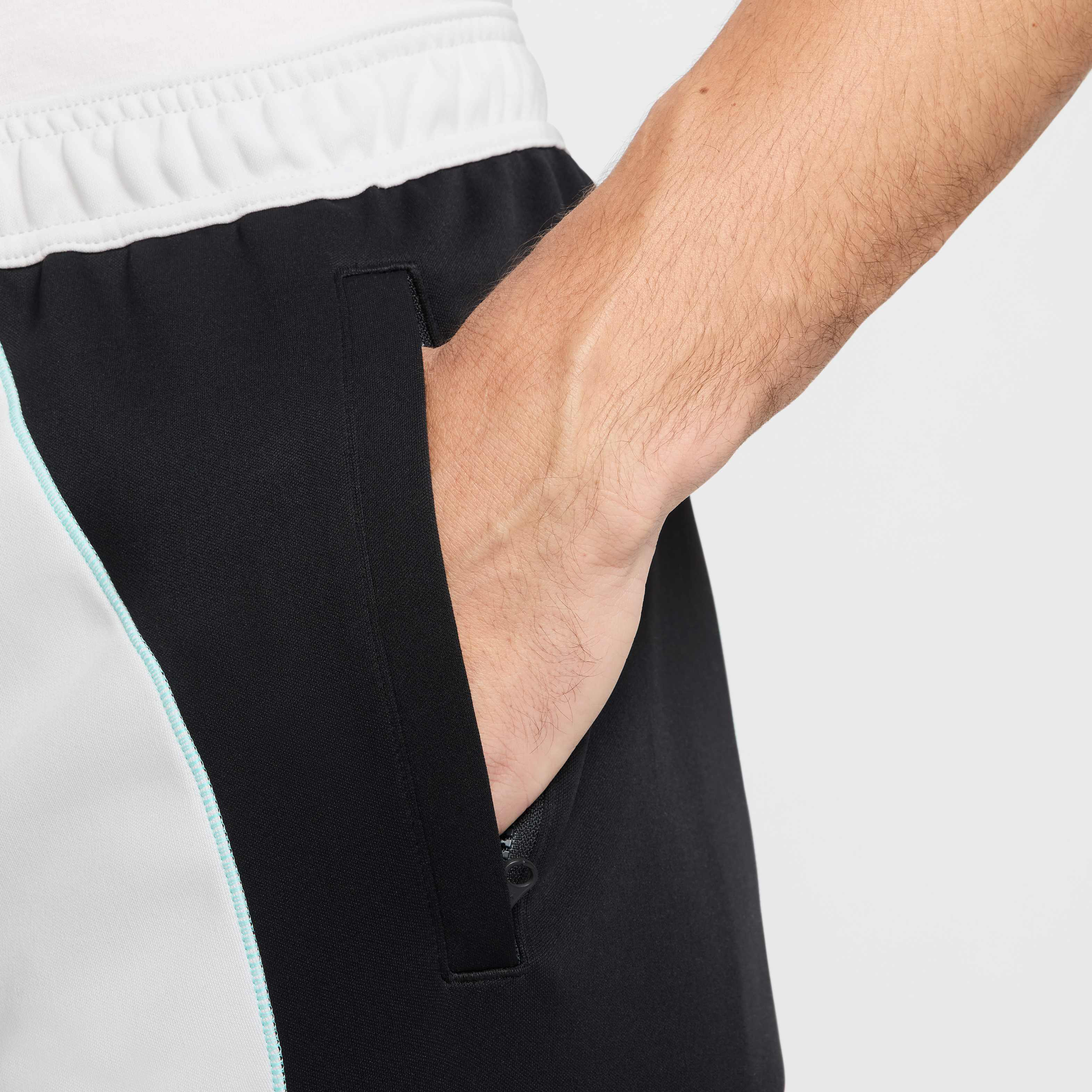 Nike Strike+ image number 6