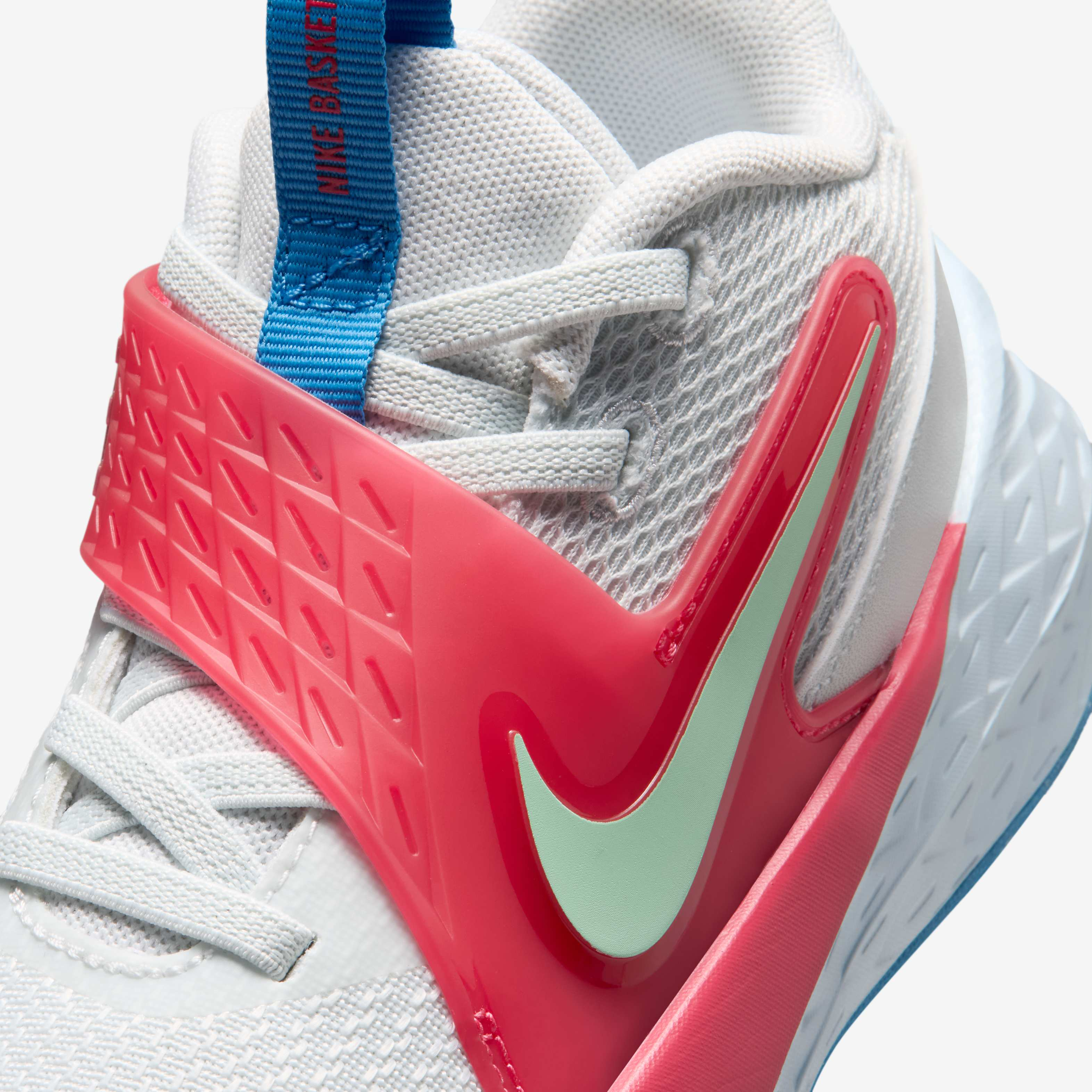 Nike Team Hustle D 12 image number 6