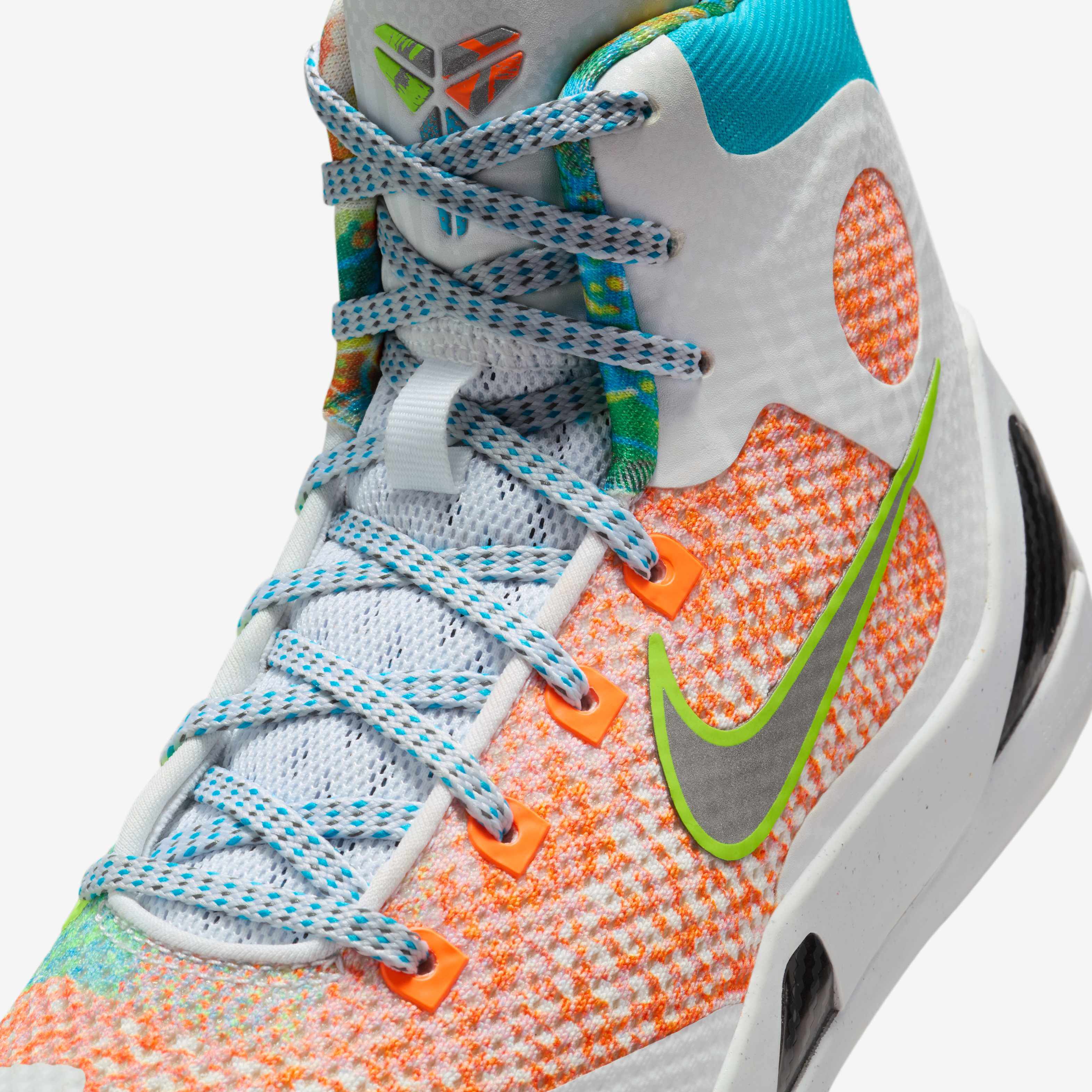Buy Kobe IX Elite Older Kids' Basketball Shoes - White/Black