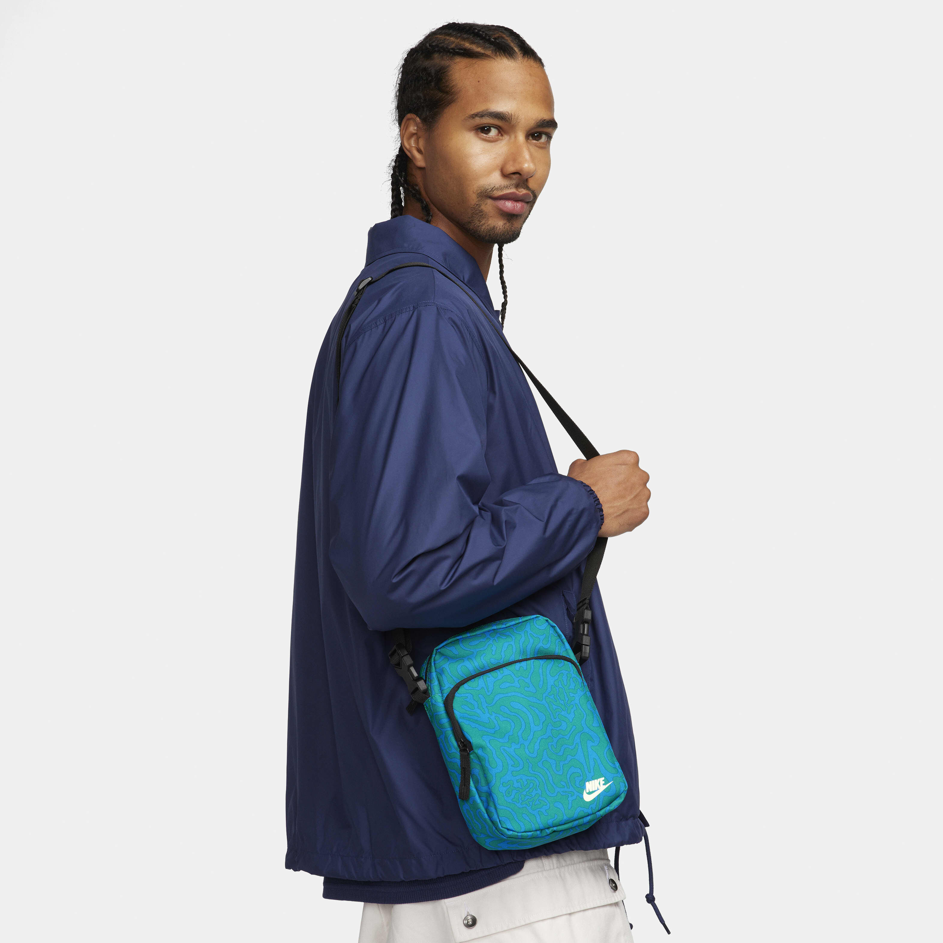 Nike Heritage image number 0