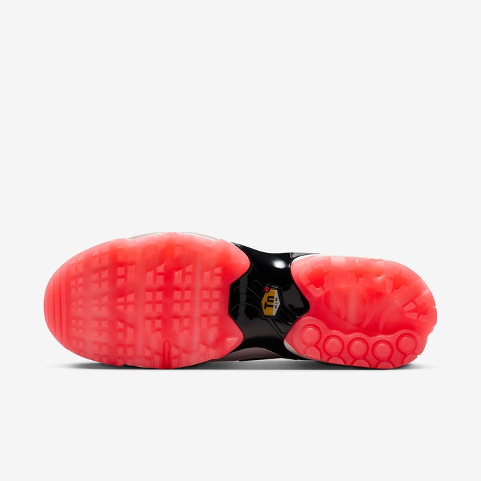 نايكي اير ماكس بلس جي image number 1 نايكي اير ماكس بلس جي image number 1