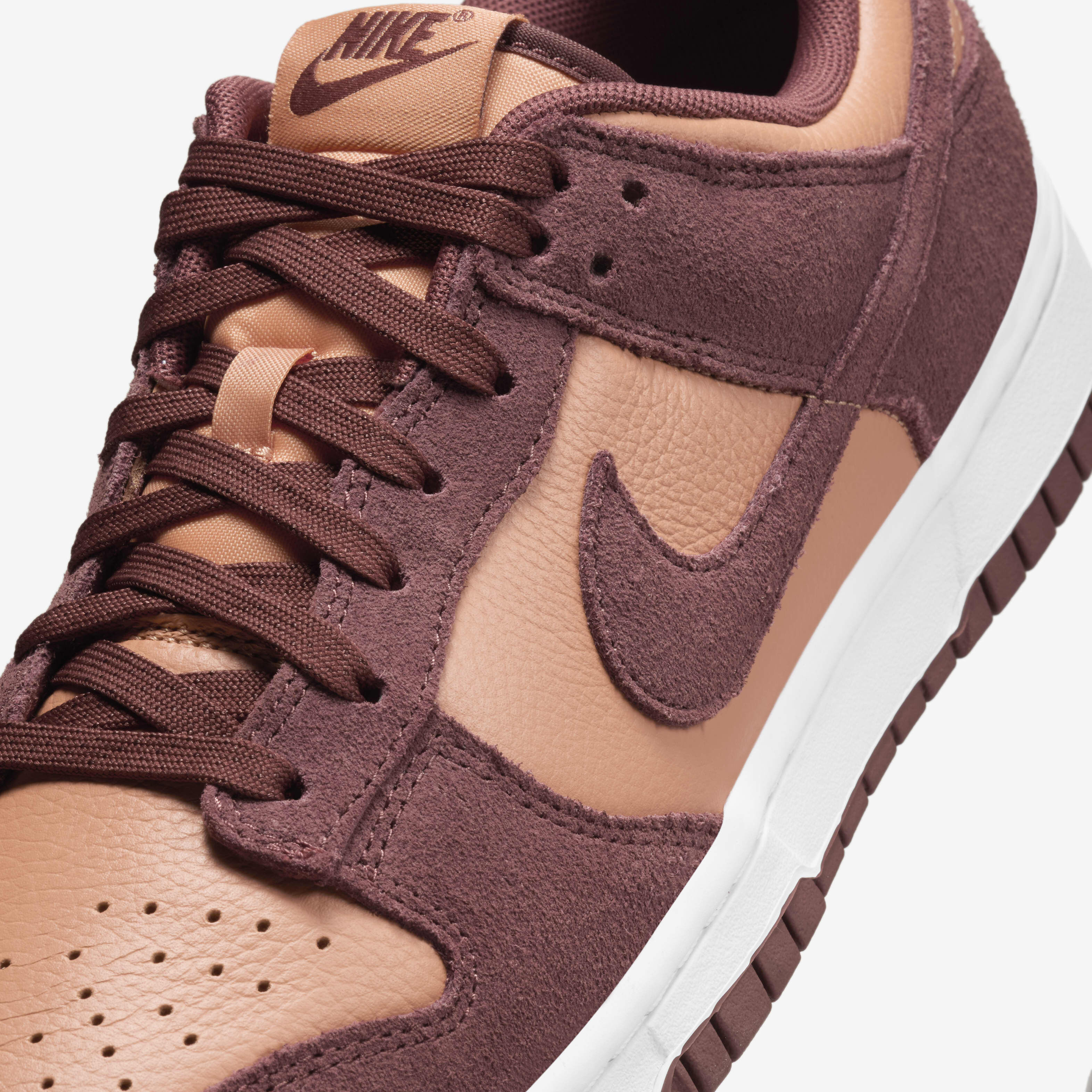 Buy Nike Dunk Low Retro SE Leather Suede Men s Shoes Nike Saudi Official