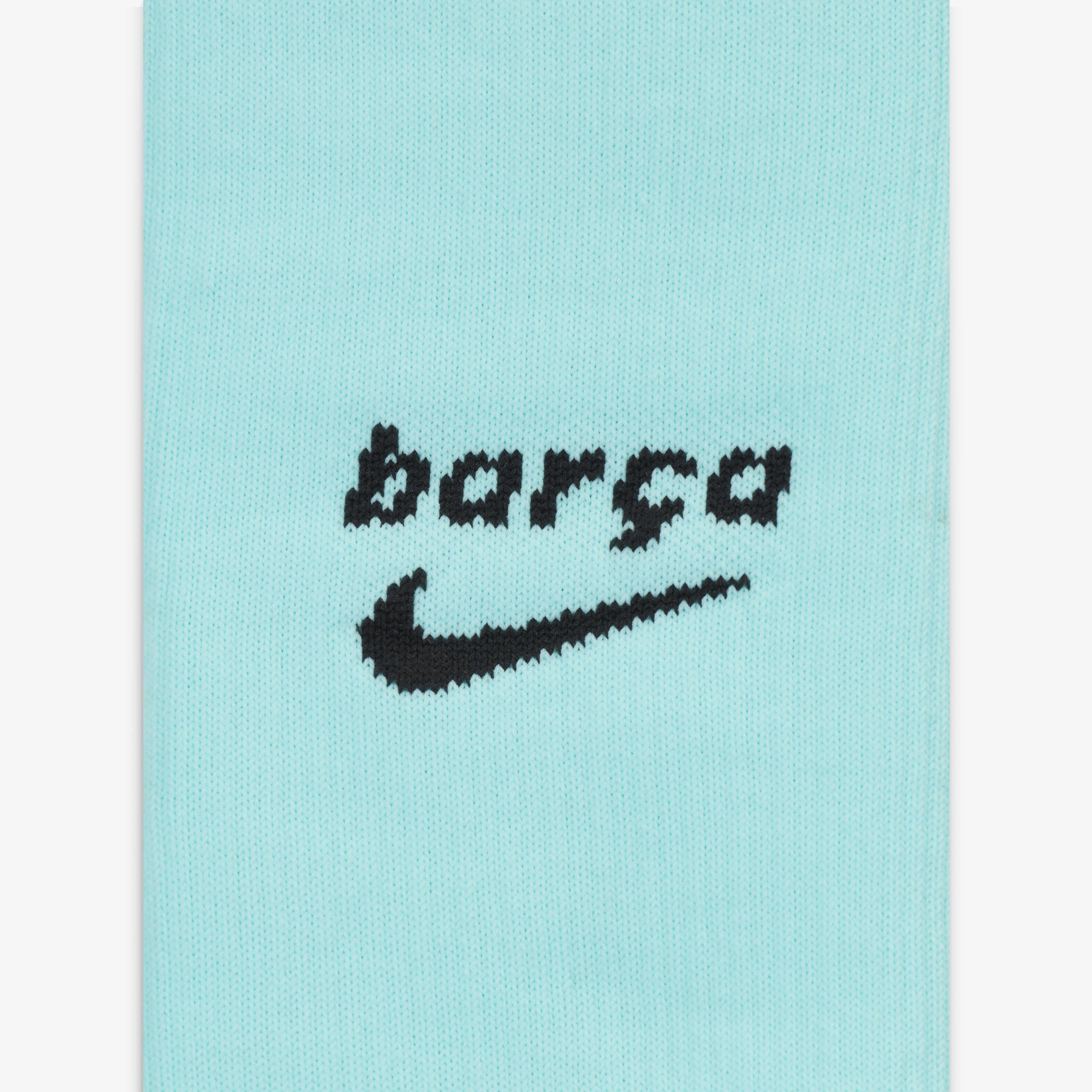 F.C. Barcelona Strike image number 3