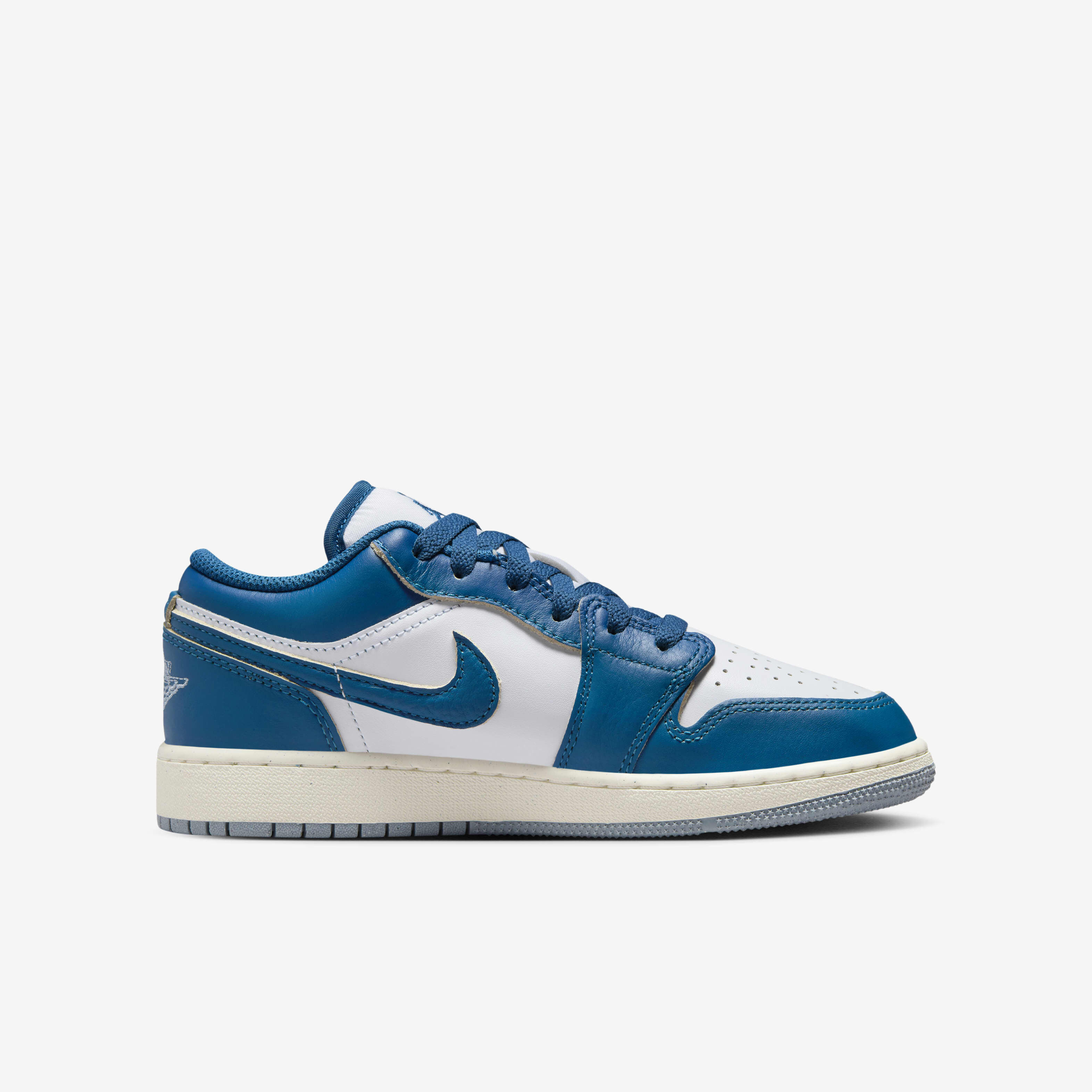 Air Jordan 1 Low SE image number 2