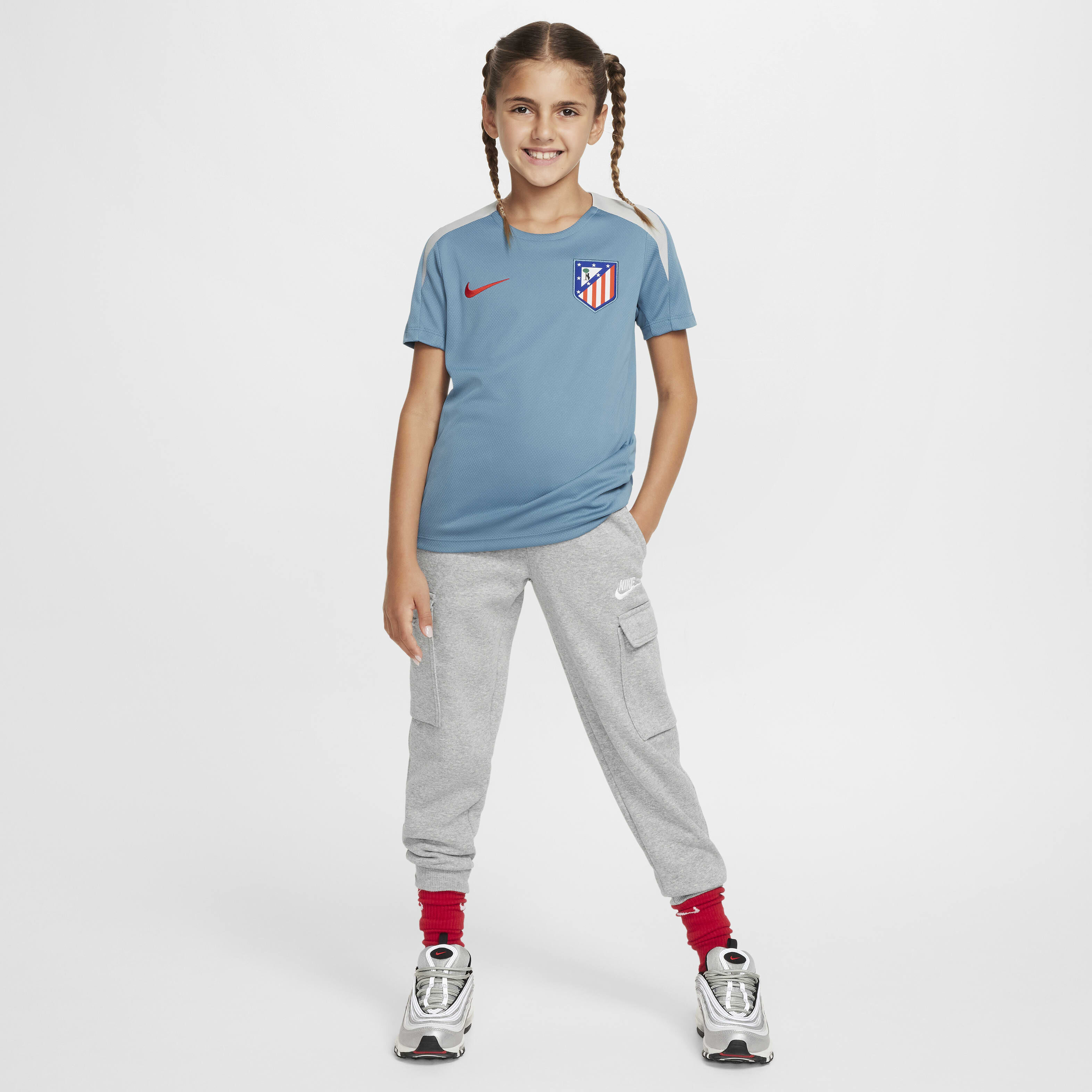 أتلتيكو مدريد سترايك image number 4