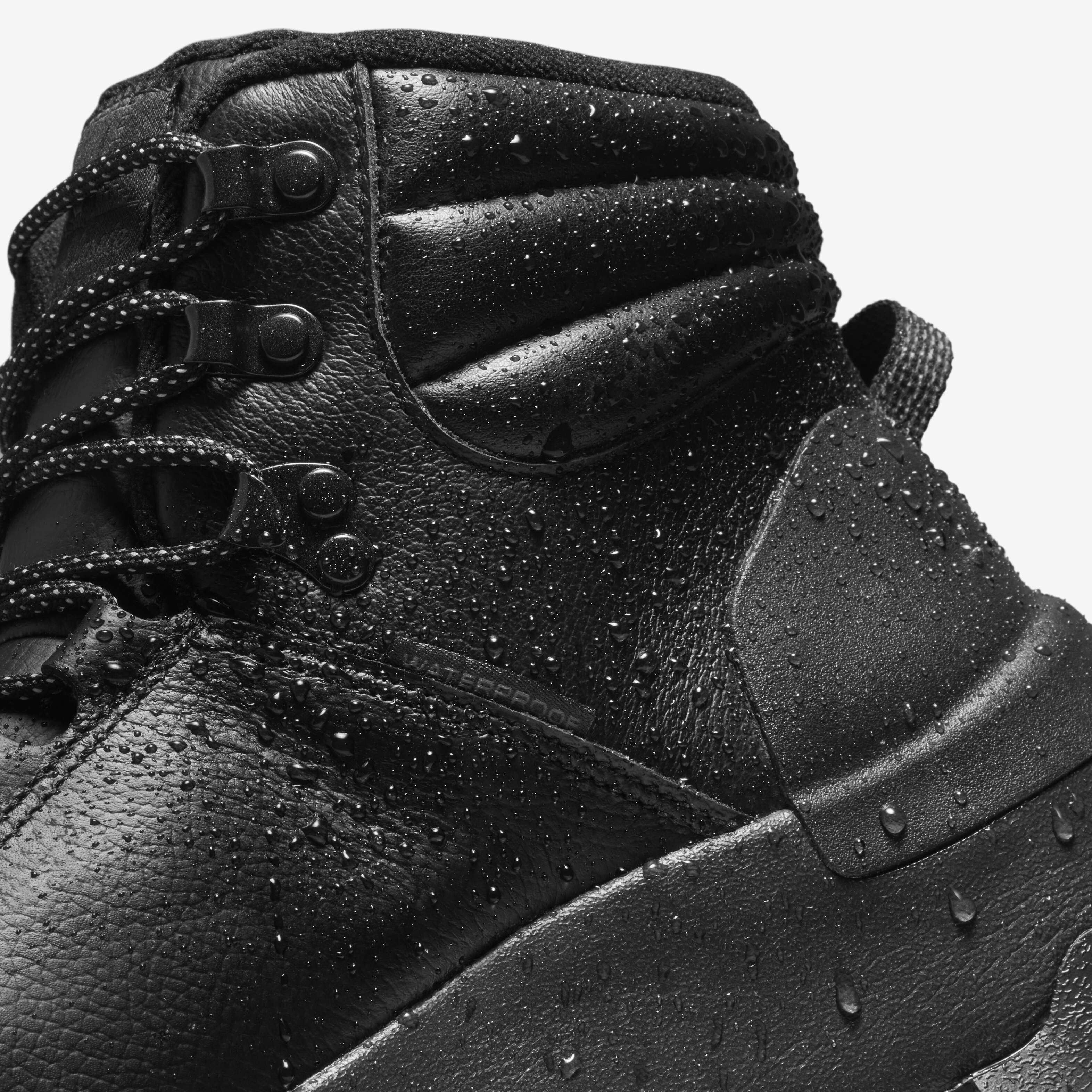 Nike black boots womens cheap