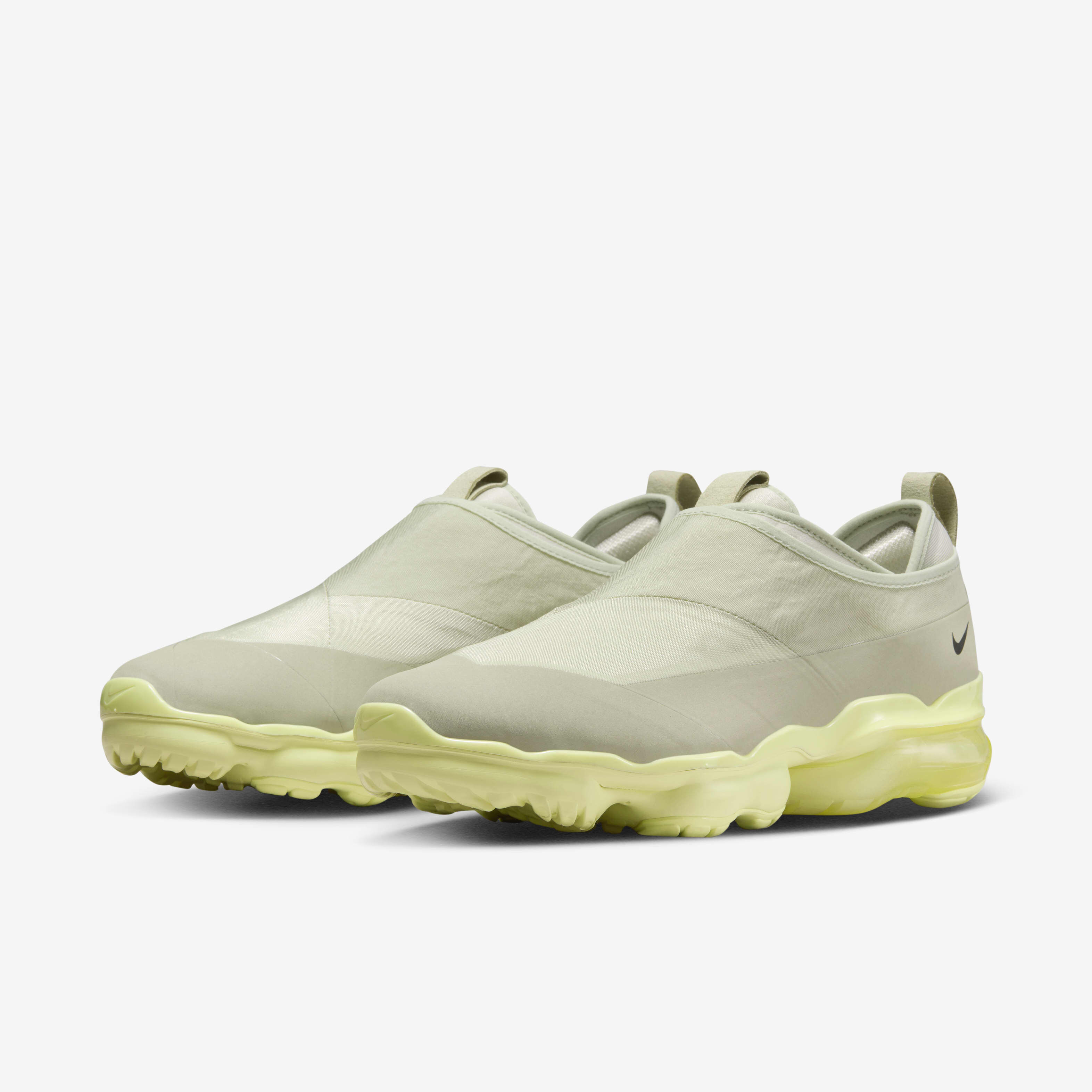 Nike Air VaporMax Moc Roam image number 4