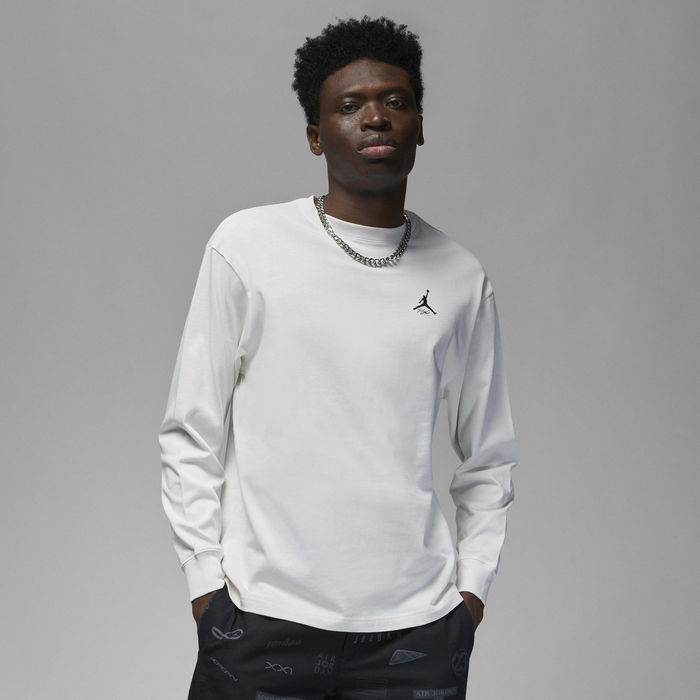 Buy Jordan Flight Heritage 85 Men's Graphic Long-Sleeve Crew-Neck