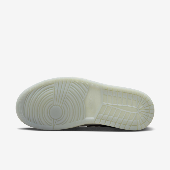 Air Jordan 1 Retro Low OG Lunar New Year image number 1 Air Jordan 1 Retro Low OG Lunar New Year image number 1