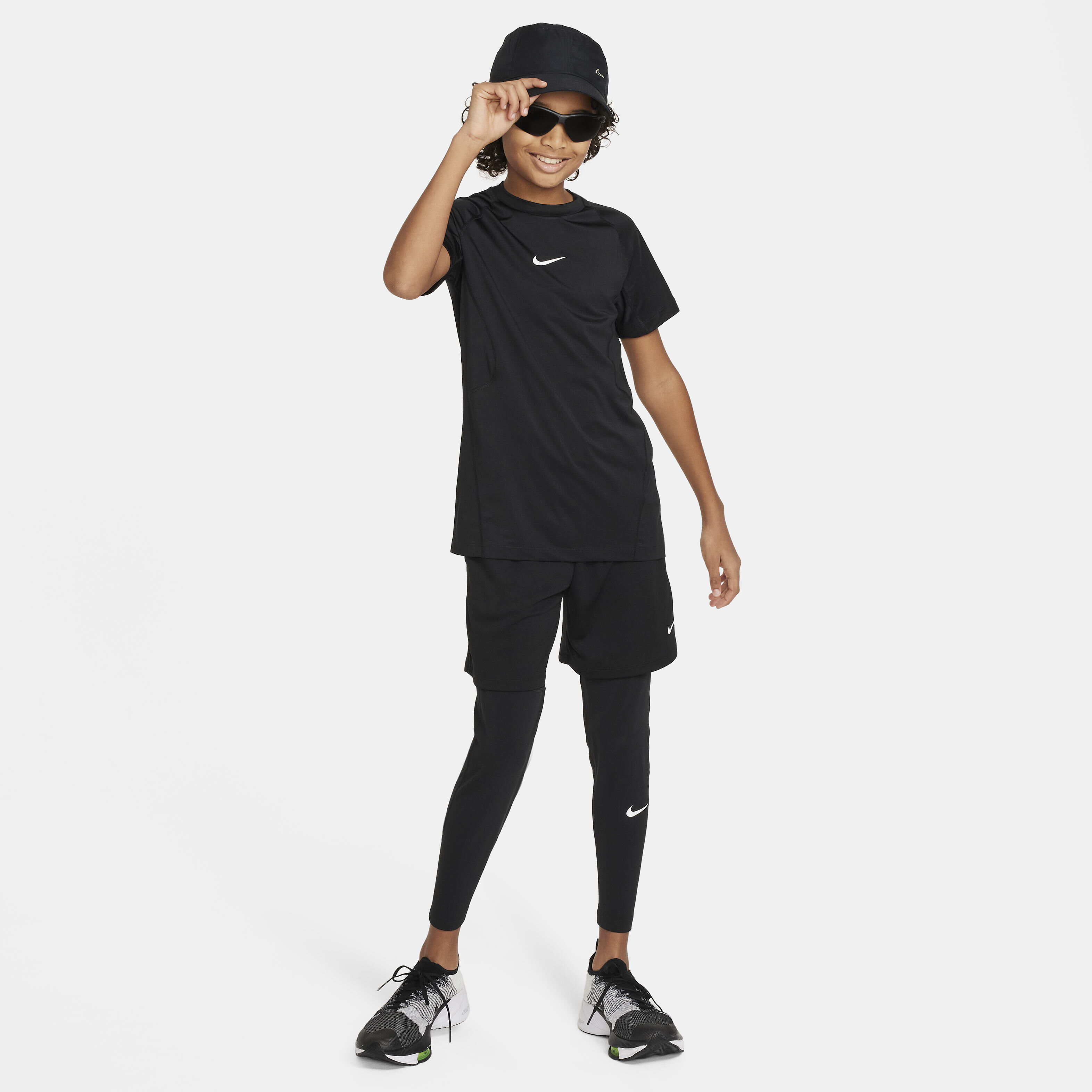 نايكي برو image number 4