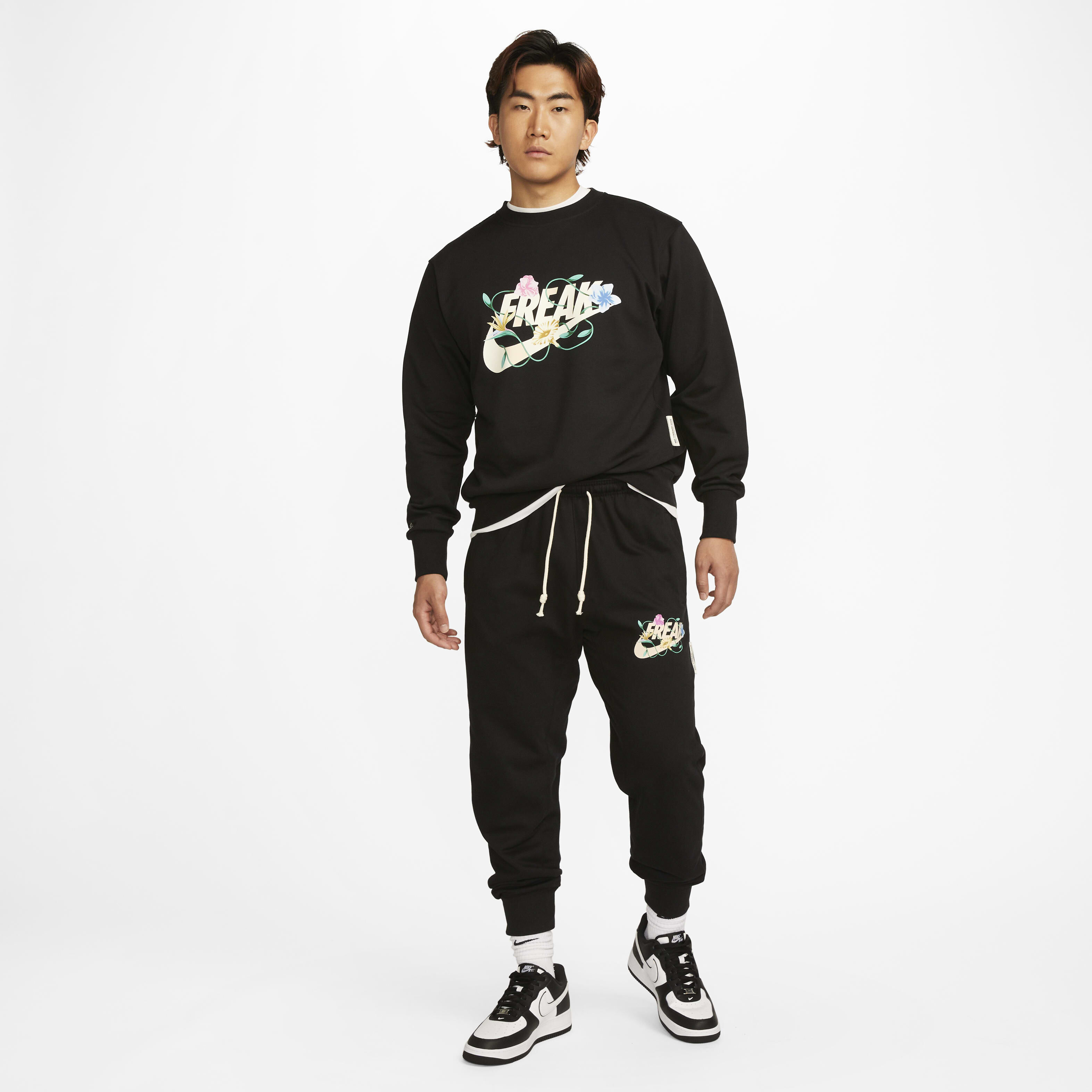 nike freak track pants